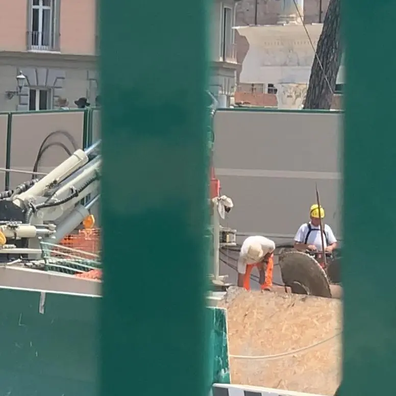 Roma, caldo record e cantieri aperti, nonostante l’ordinanza