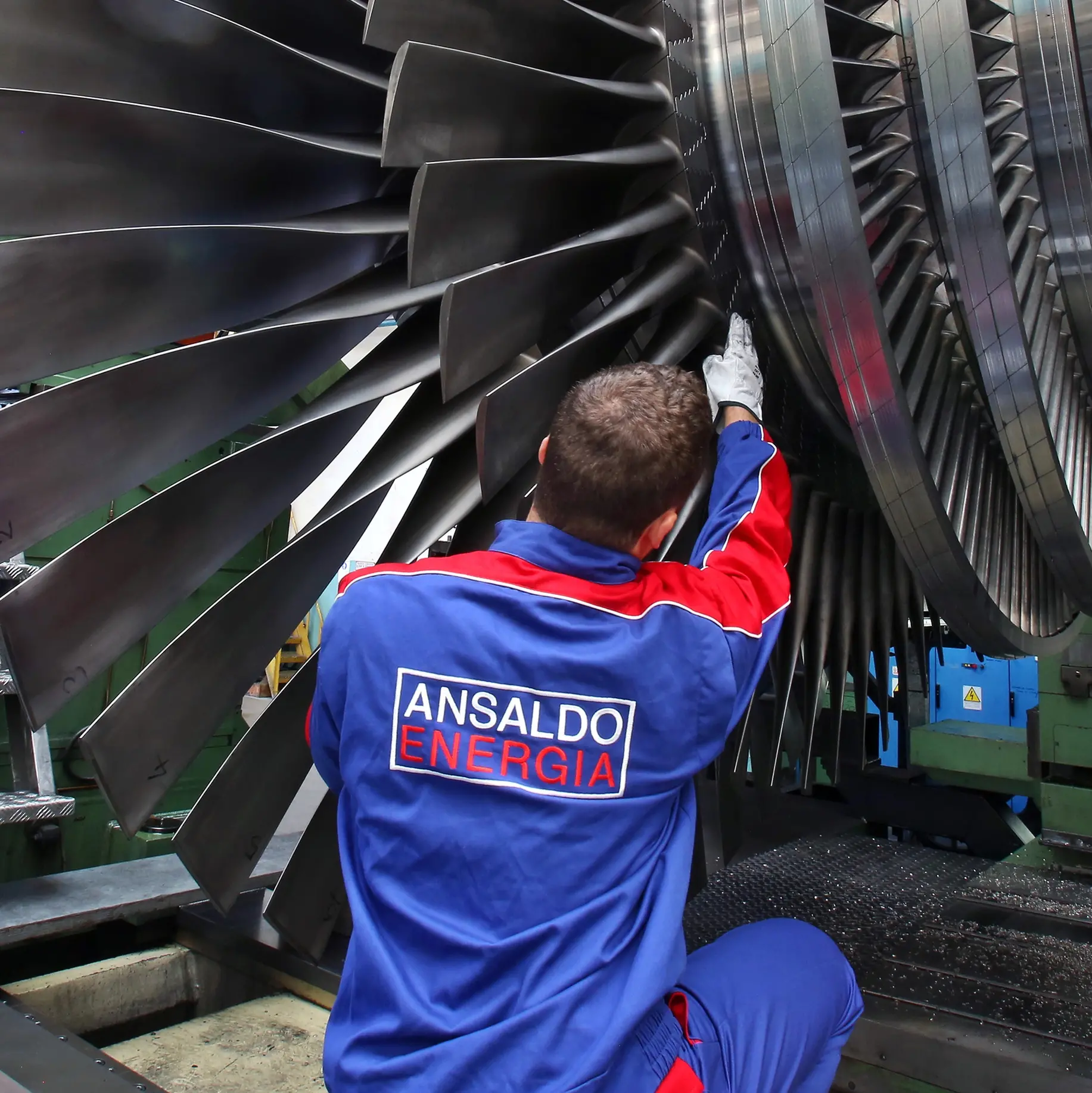Ansaldo Energia, clima infernale: 12 operai in infermeria