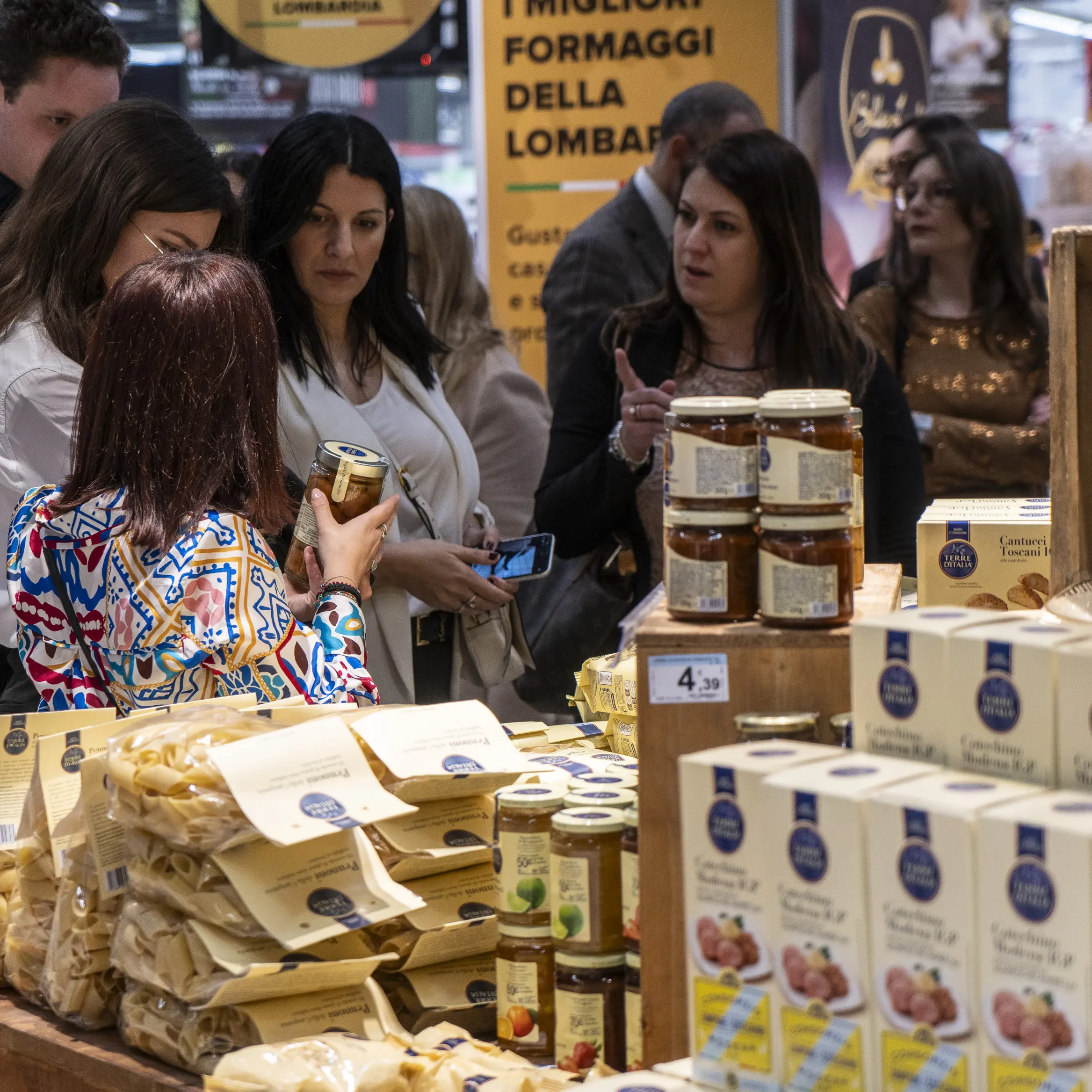 Carrefour annuncia il licenziamento di 175 lavoratori della sede di Milano
