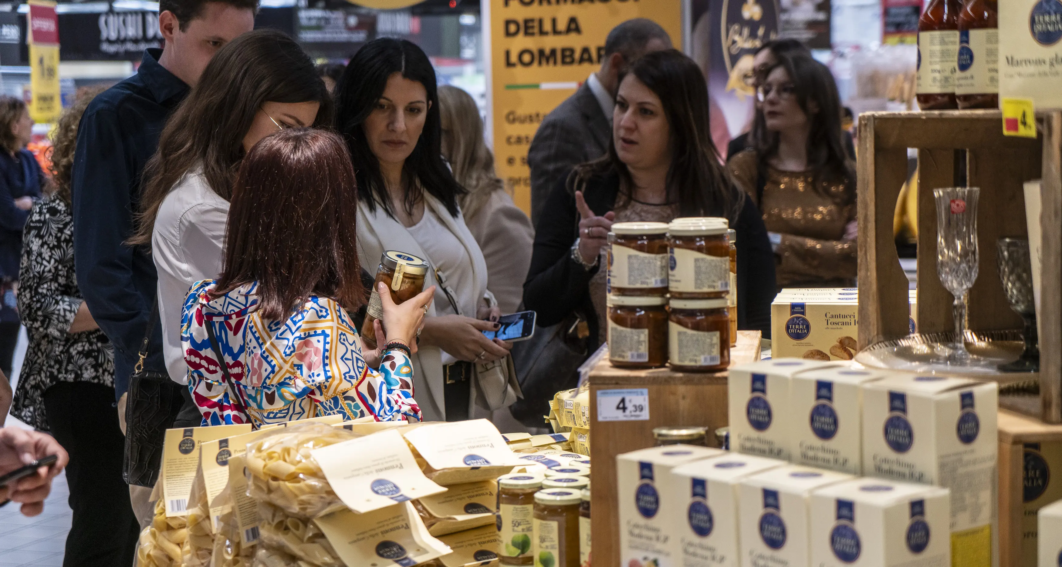 Carrefour annuncia il licenziamento di 175 lavoratori della sede di Milano