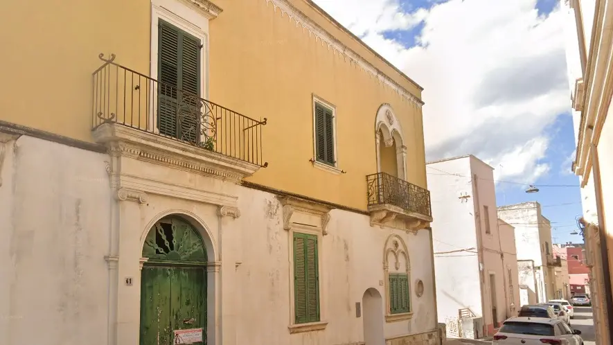 <p>Foto Google Maps</p>\\n , Google Maps