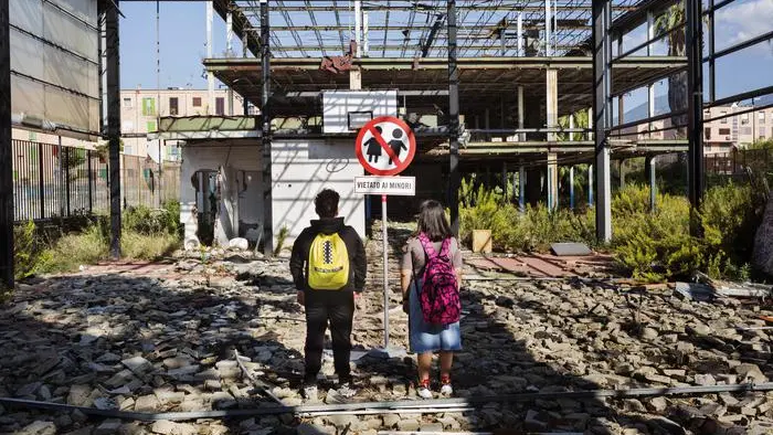 Due milioni di minori a rischio povertà: un’emergenza nazionale