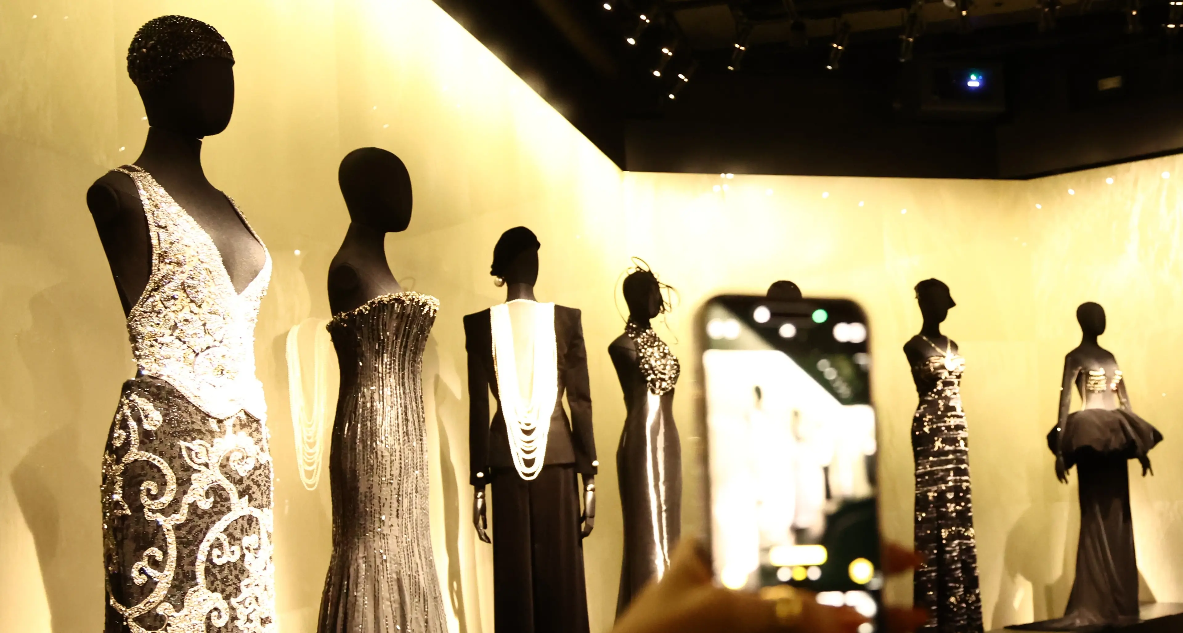Moda, i sindacati: “Stop allo sfruttamento nei subappalti”