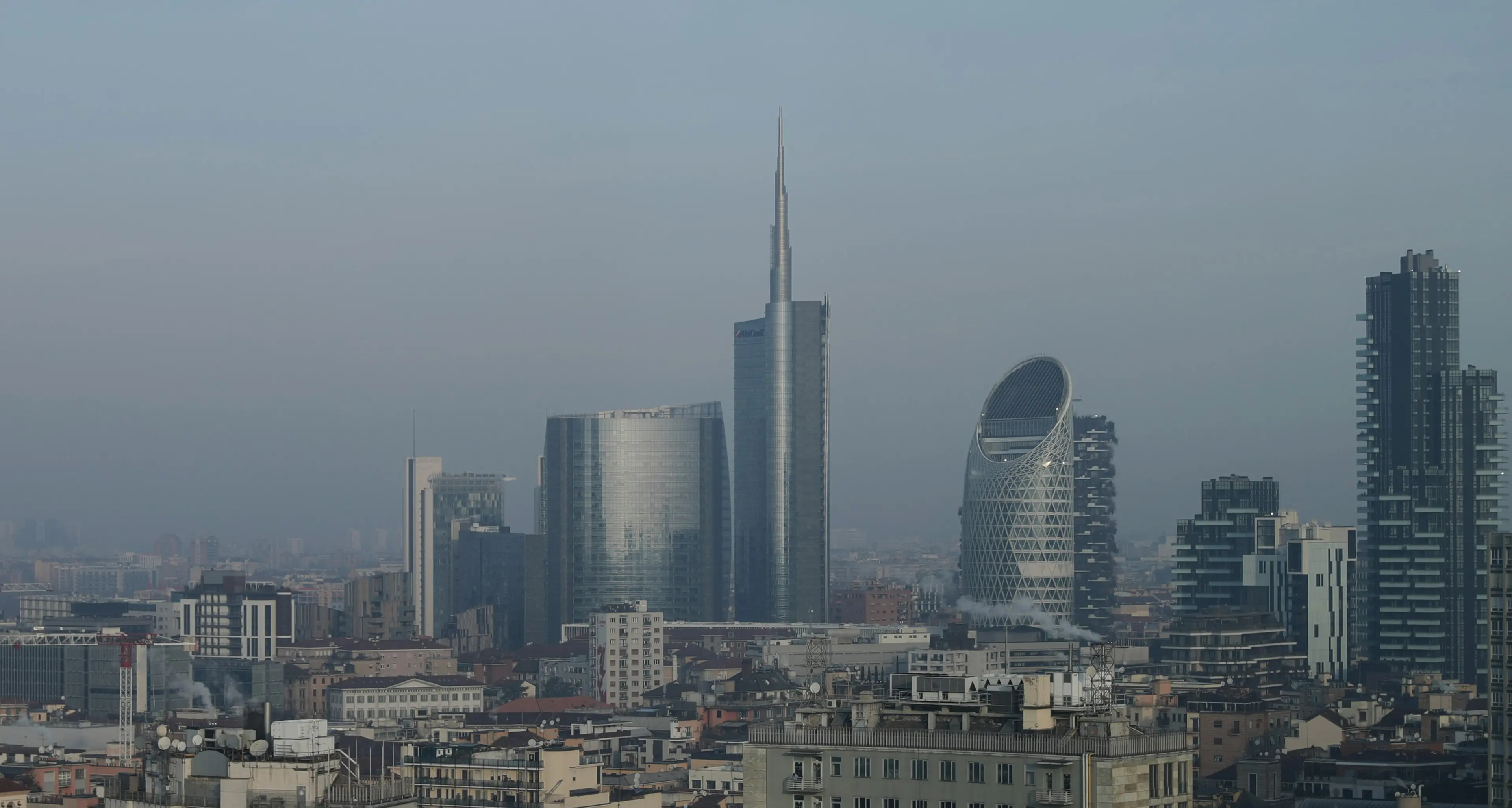 Urbanistica di Milano sotto accusa, chiesti sei arresti. Cgil e Fp del territorio: “È ora di un nuovo modello di sviluppo”