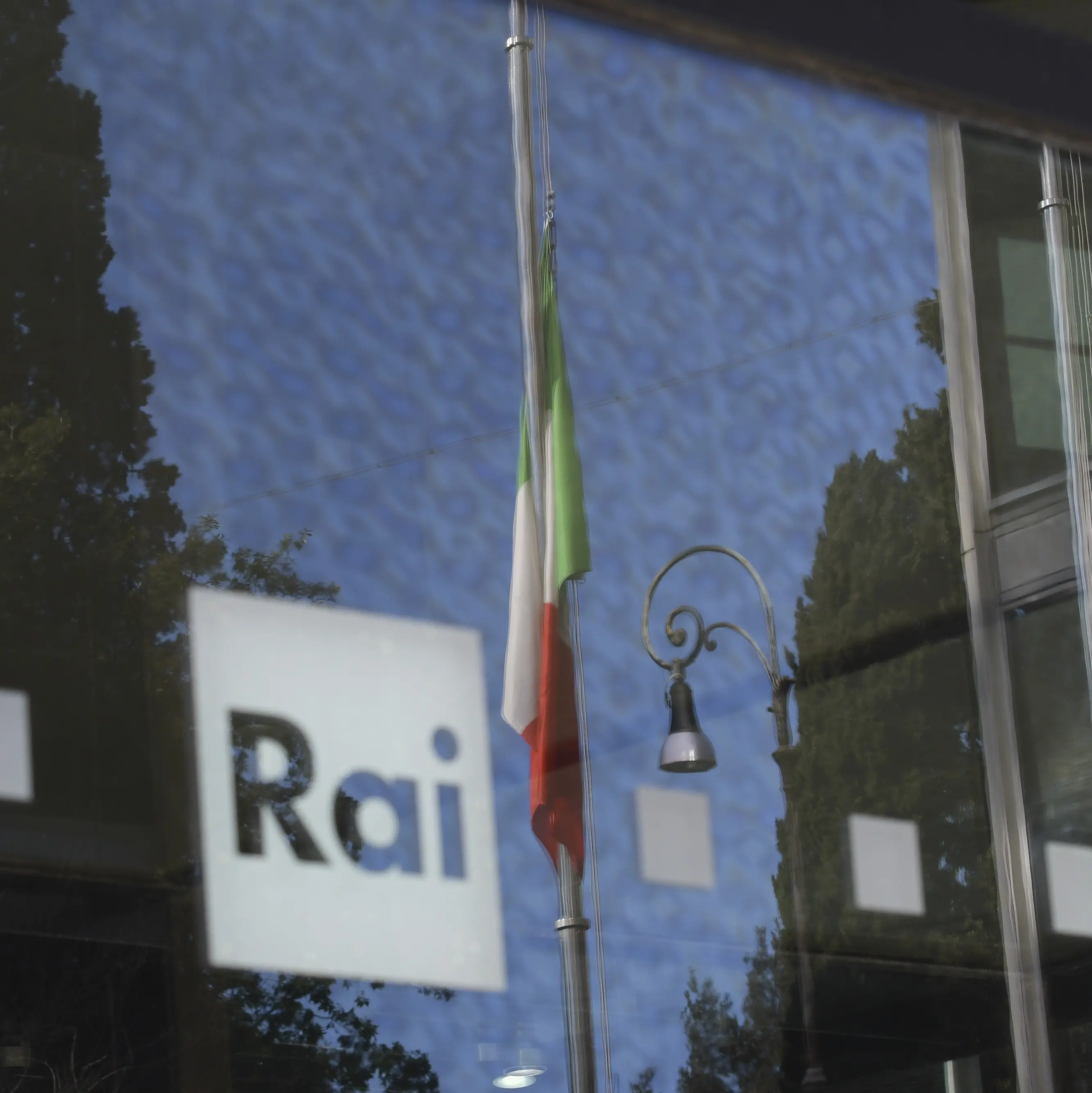 Rai, Italia inadeguata alle norme europee: rischio infrazione in arrivo