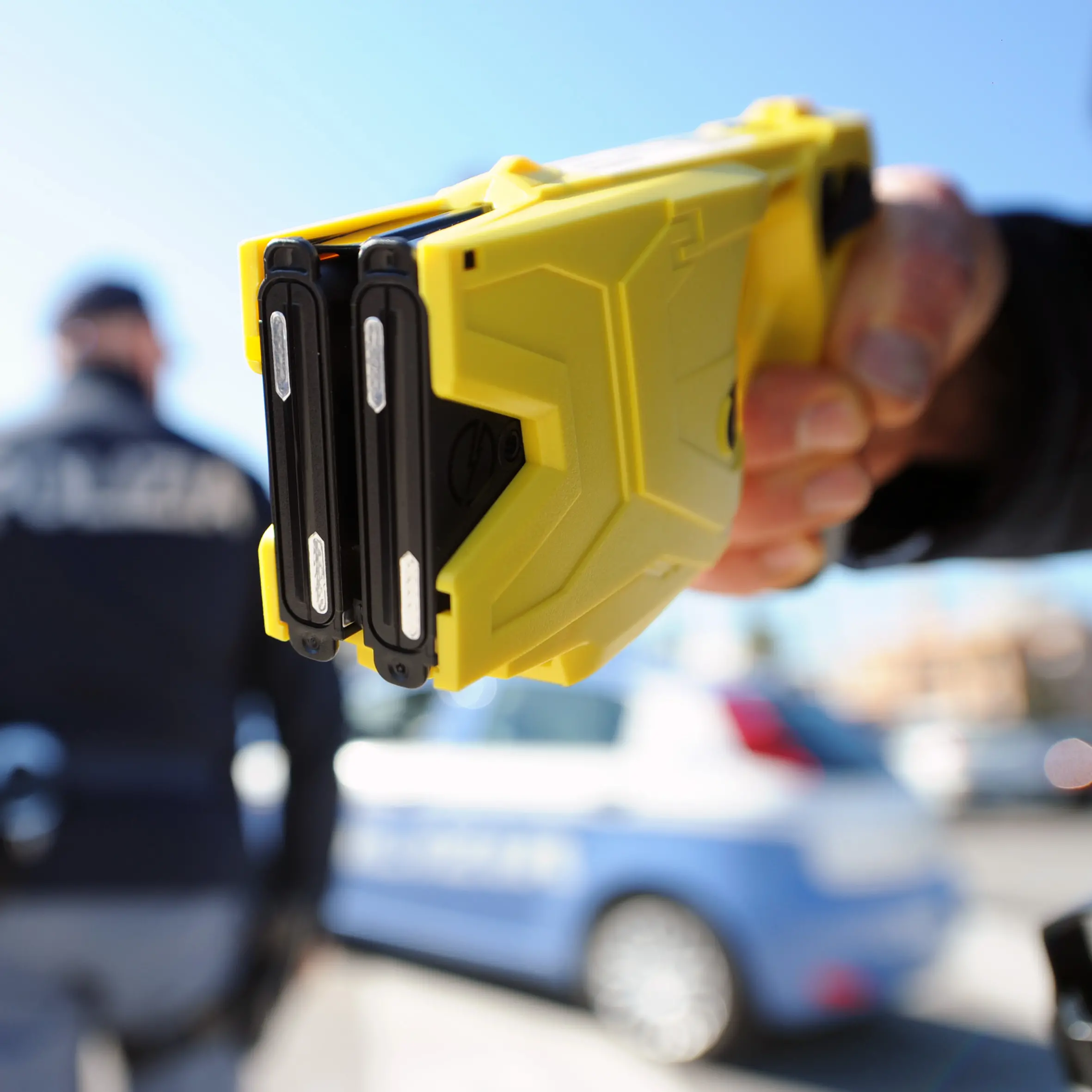 Taser, non servono tifoserie ma regole e formazione