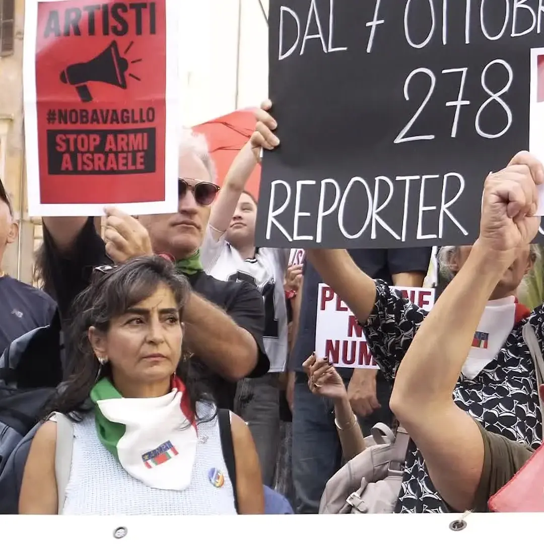“Informare non è un crimine”. In piazza i nomi dei giornalisti uccisi a Gaza