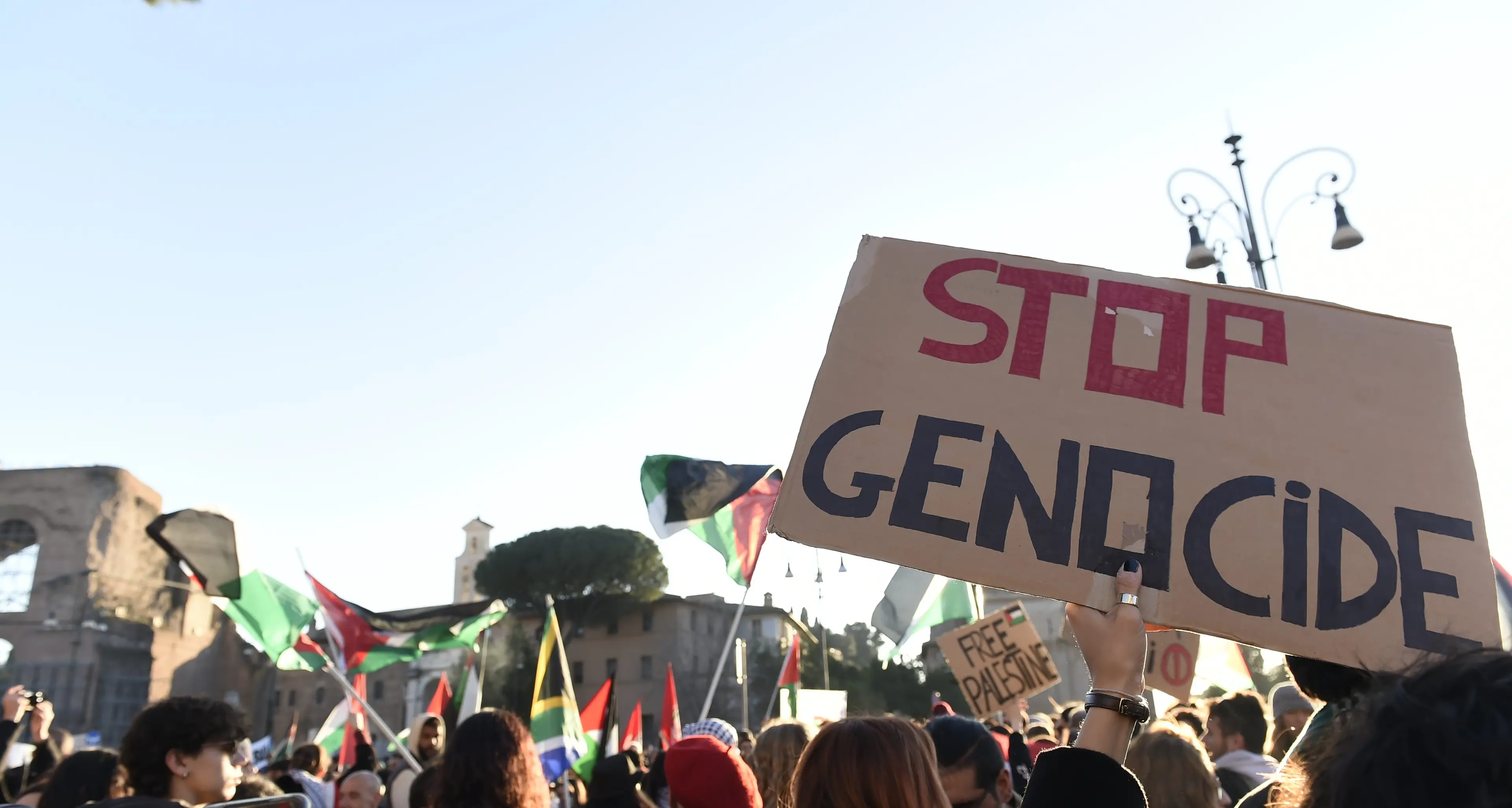 La denuncia di Ofer Cassif: “Netanyahu usa l’antisemitismo come arma politica”