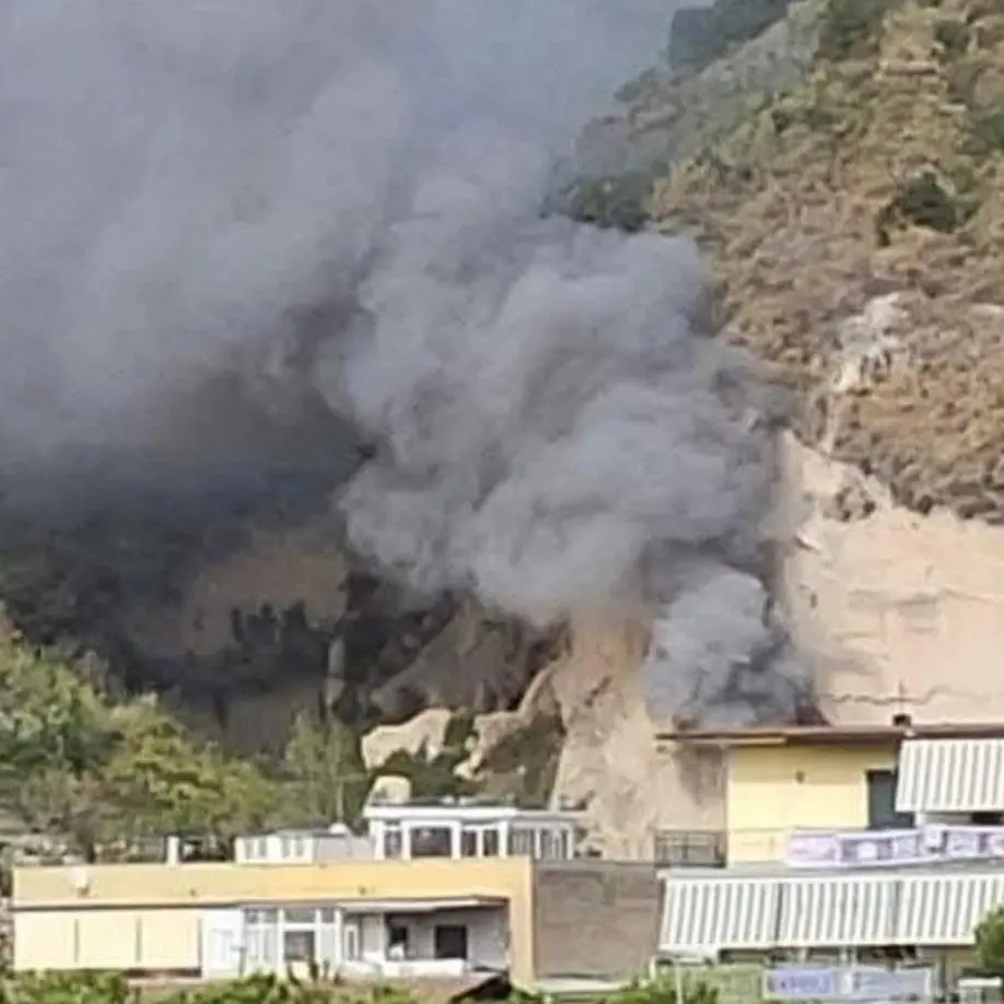 Esplosione in una fabbrica di fuochi a Pianura