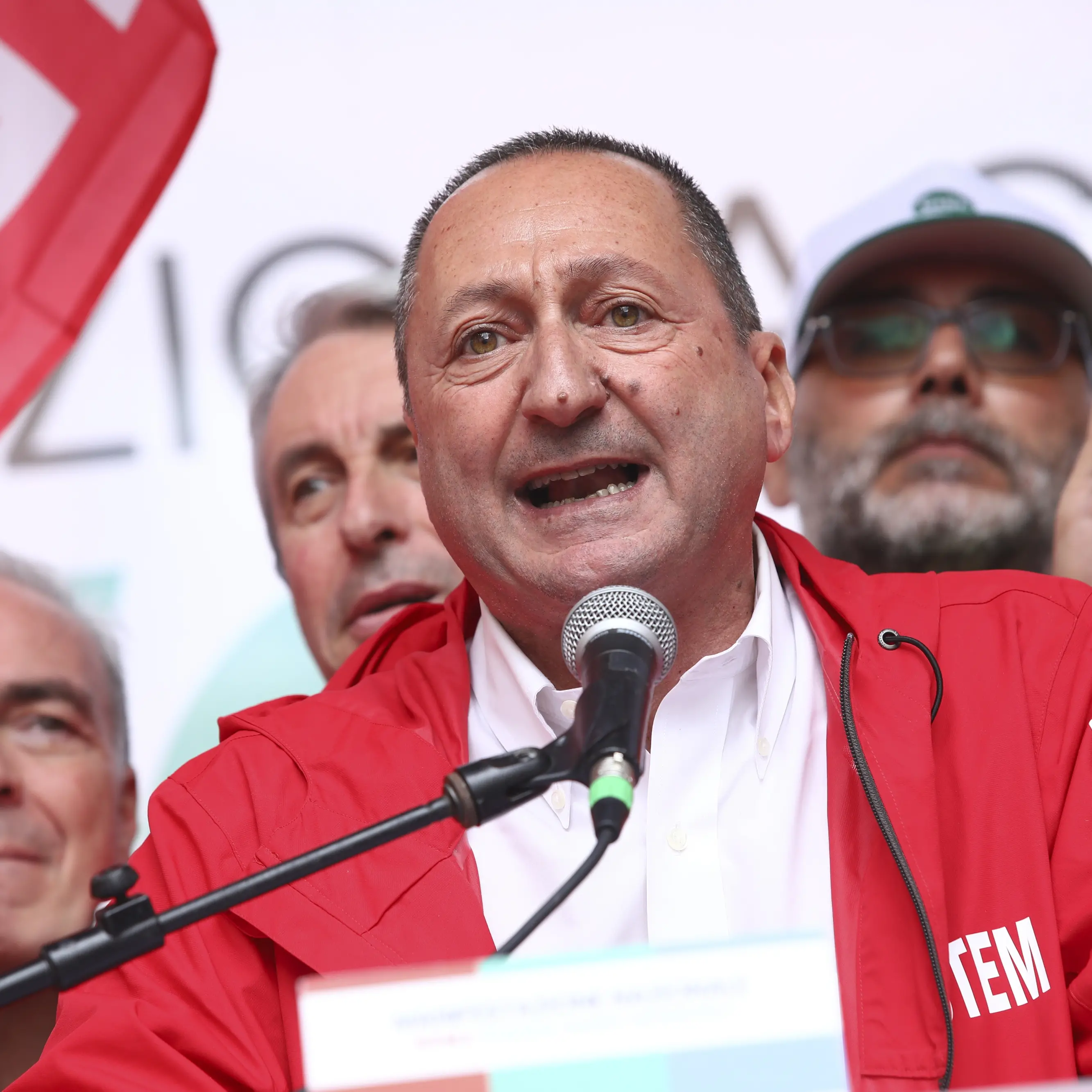 Vertenza Eurallumina, lavoratori esasperati: “Non c’è più tempo”