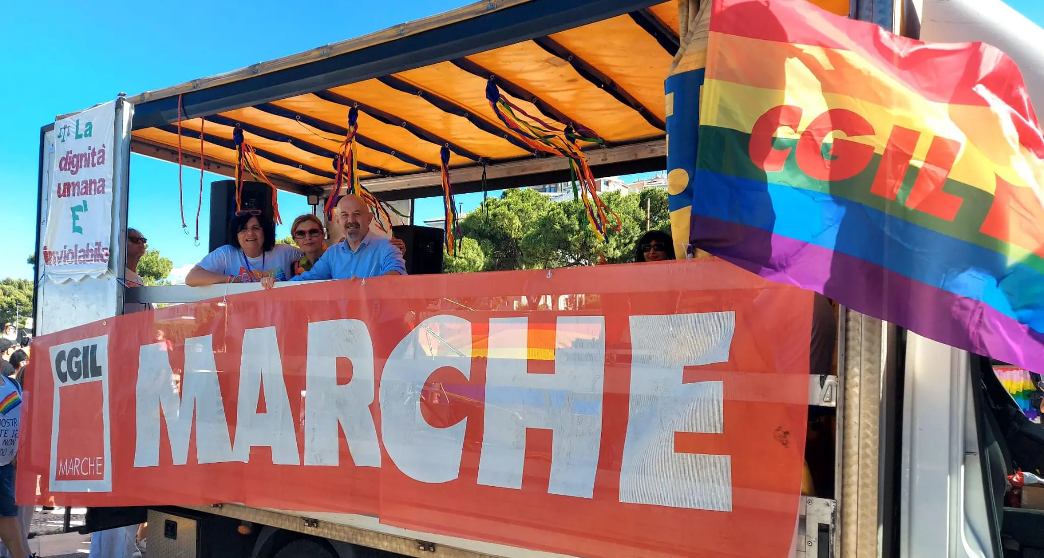 Marche al voto. Santarelli, Cgil: “In ballo un pezzo di democrazia. Altro che rotonde e sagre cittadine”