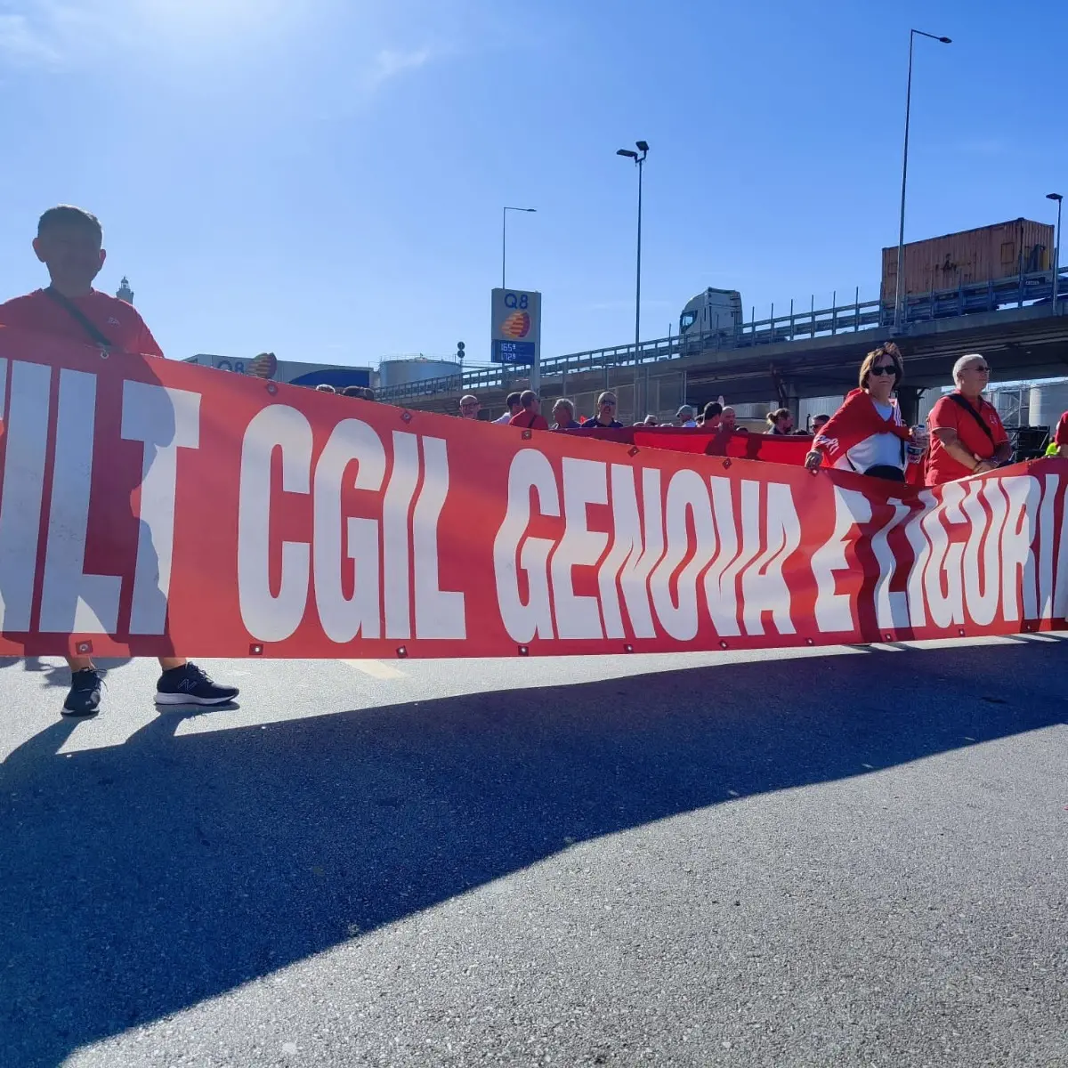 Cgil e Filt Liguria: “Interverremo se nave Usa con armi punterà verso nostre coste\"