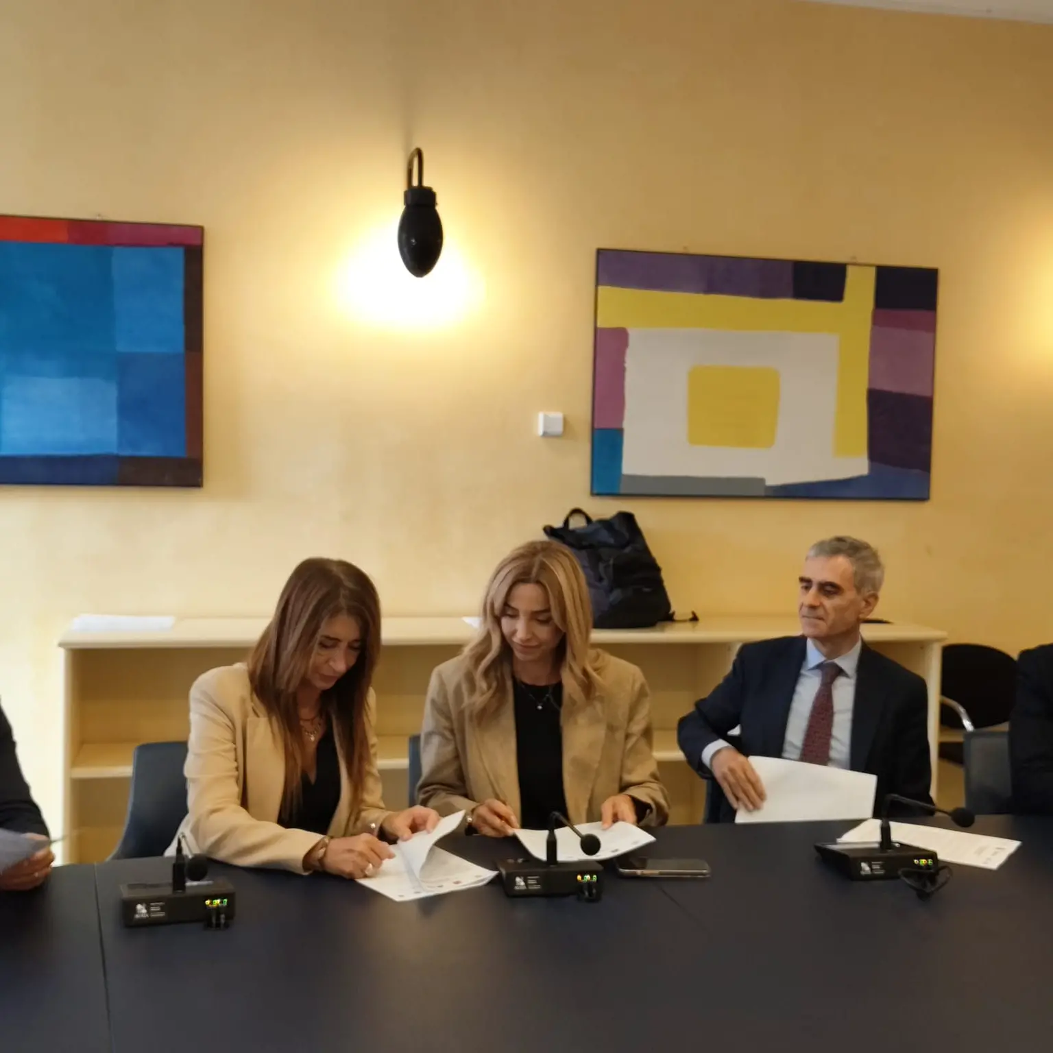 Comune di Genova. Cgil Cisl Uil: “Siglato protocollo per modello di relazioni sindacali”