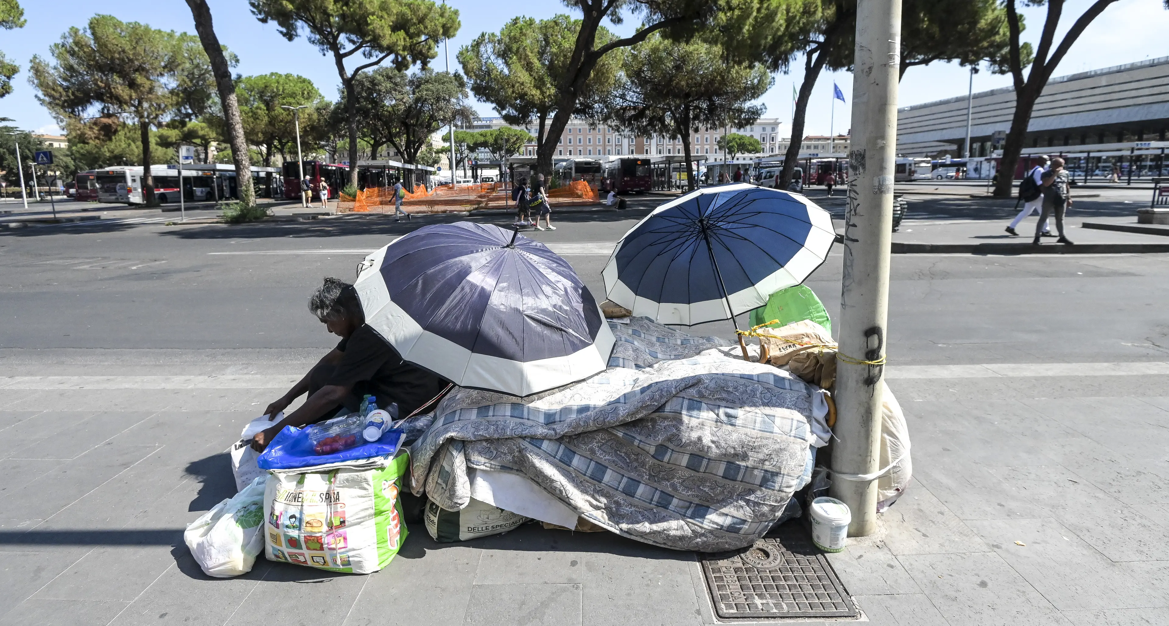 Povertà: numeri da record