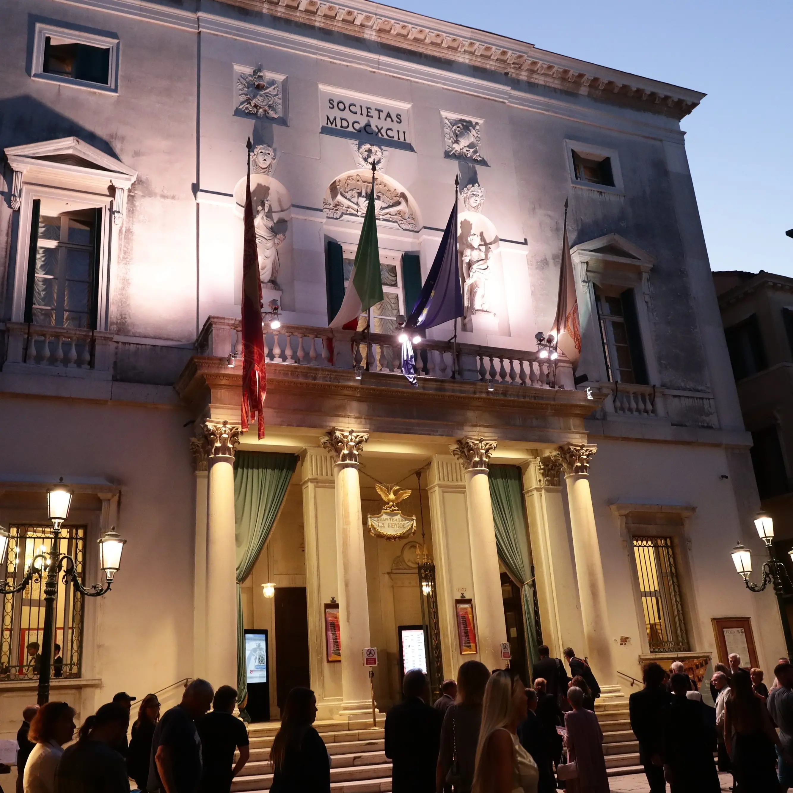 Fenice. Giordano, Cgil Venezia: “No a ‘olio di ricino’ per lavoratori”