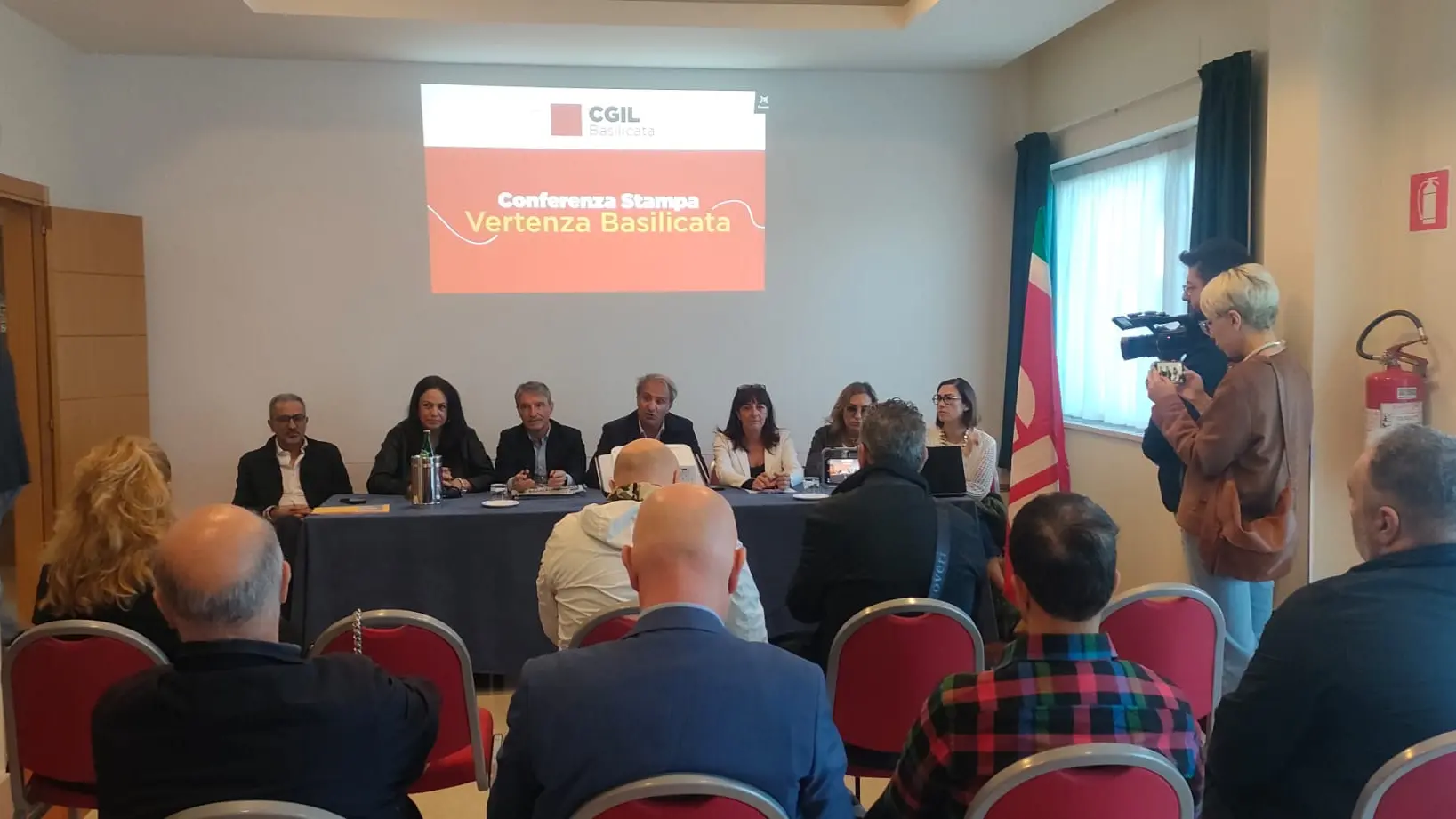 <p>Un momento della conferenza stampa&nbsp;a Potenza</p>\\n