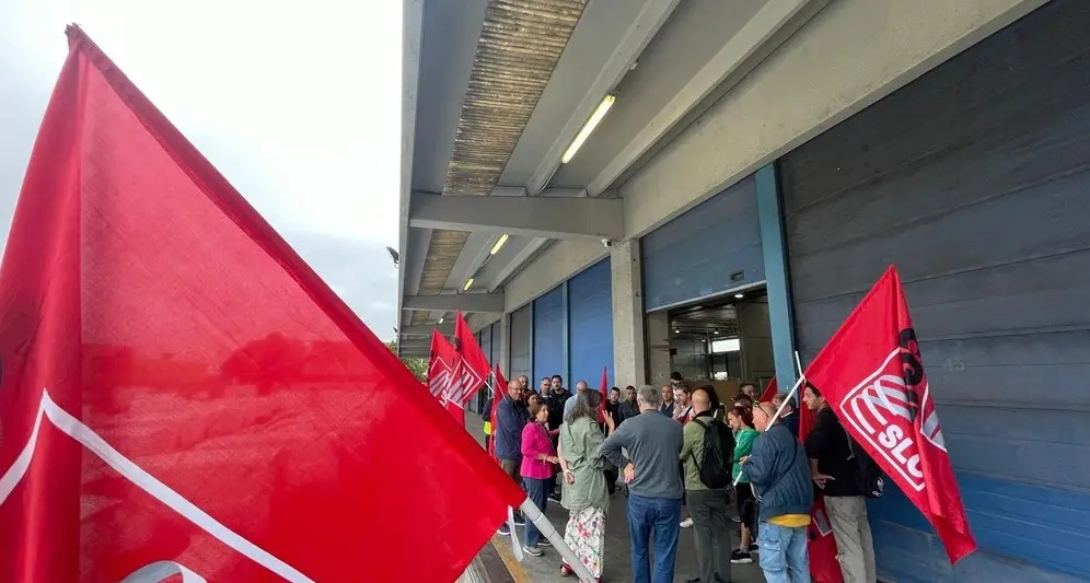 Torino, presidio di lavoratrici e lavoratori di Operazione Epicentro
