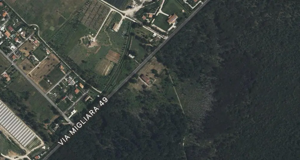 Latina, biposto dell’aeronautica precipita a Sabaudia, morti i due militari