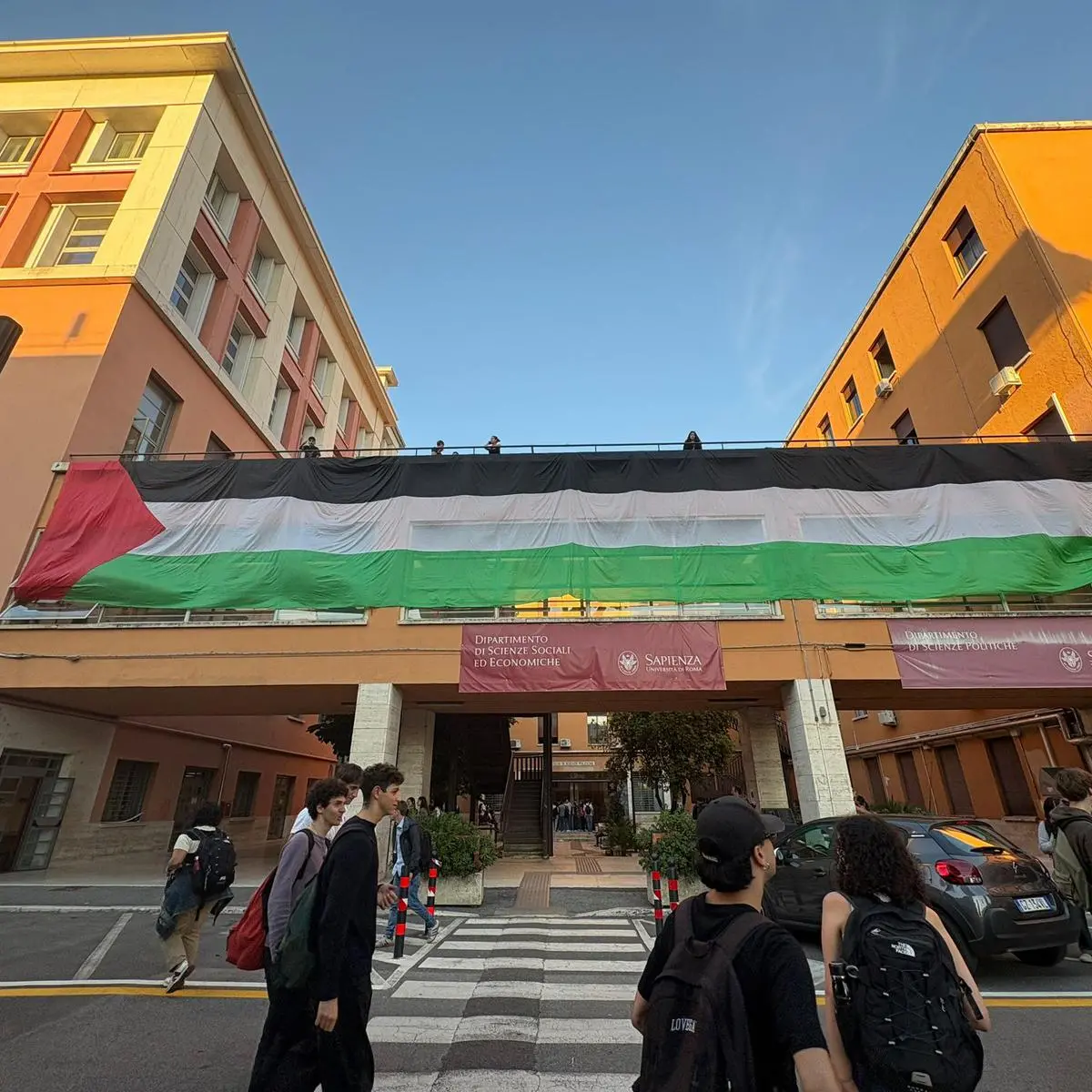 Università. Udu a Meloni: non ci fermiamo, avanti con le occupazioni