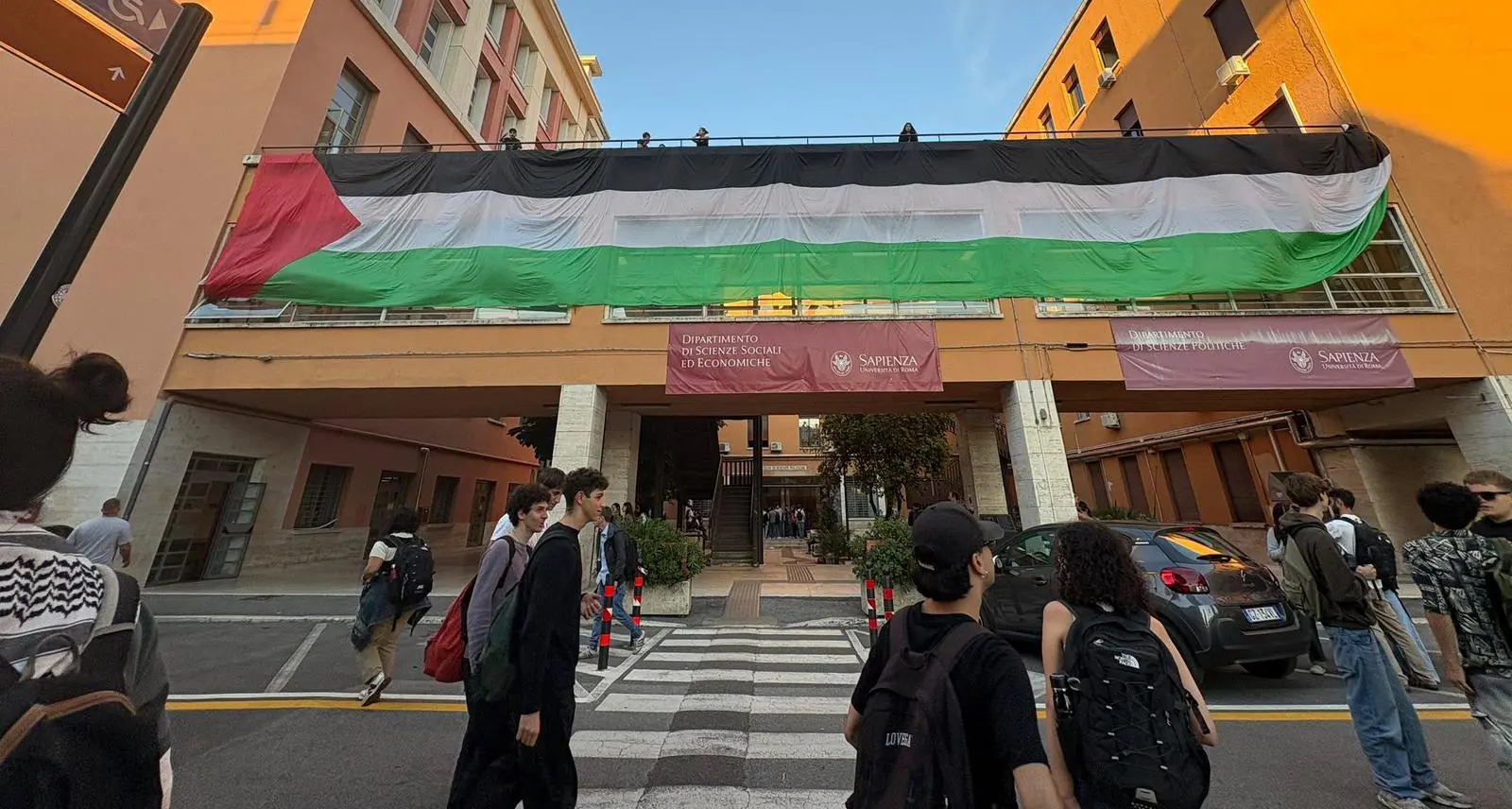 Università. Udu a Meloni: non ci fermiamo, avanti con le occupazioni