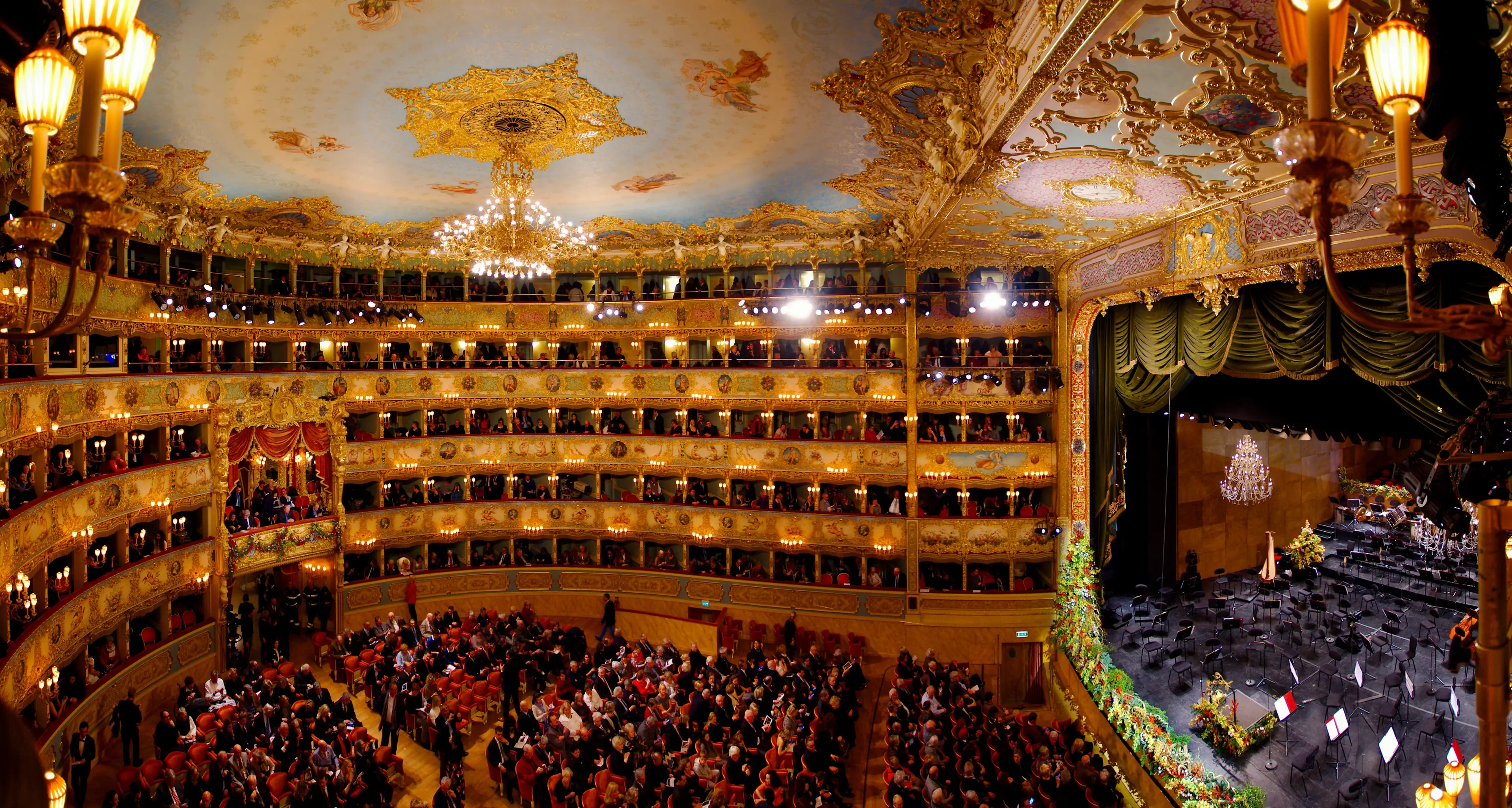 La Fenice, solidarietà dei colleghi dell’Opera di Roma