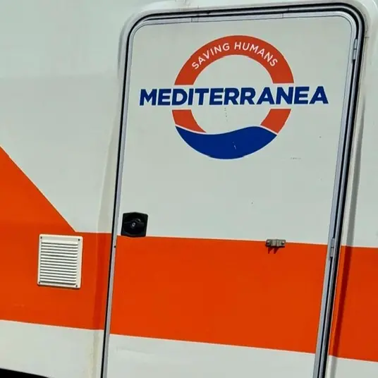 Cpa di Bari, Flai e Mediterranea in campo per i migranti