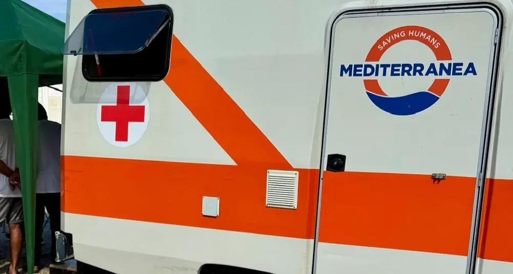 Cpa di Bari, Flai e Mediterranea in campo per i migranti
