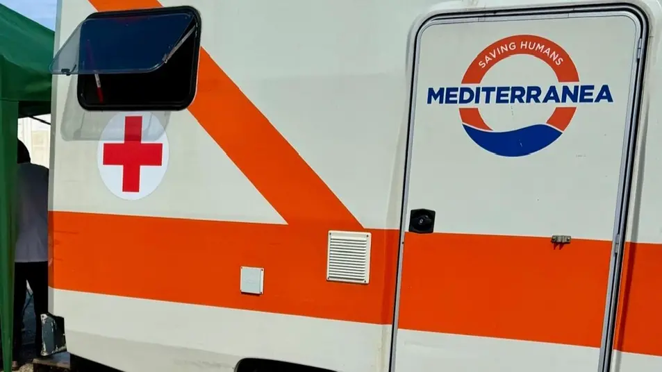 Cpa di Bari, Flai e Mediterranea in campo per i migranti