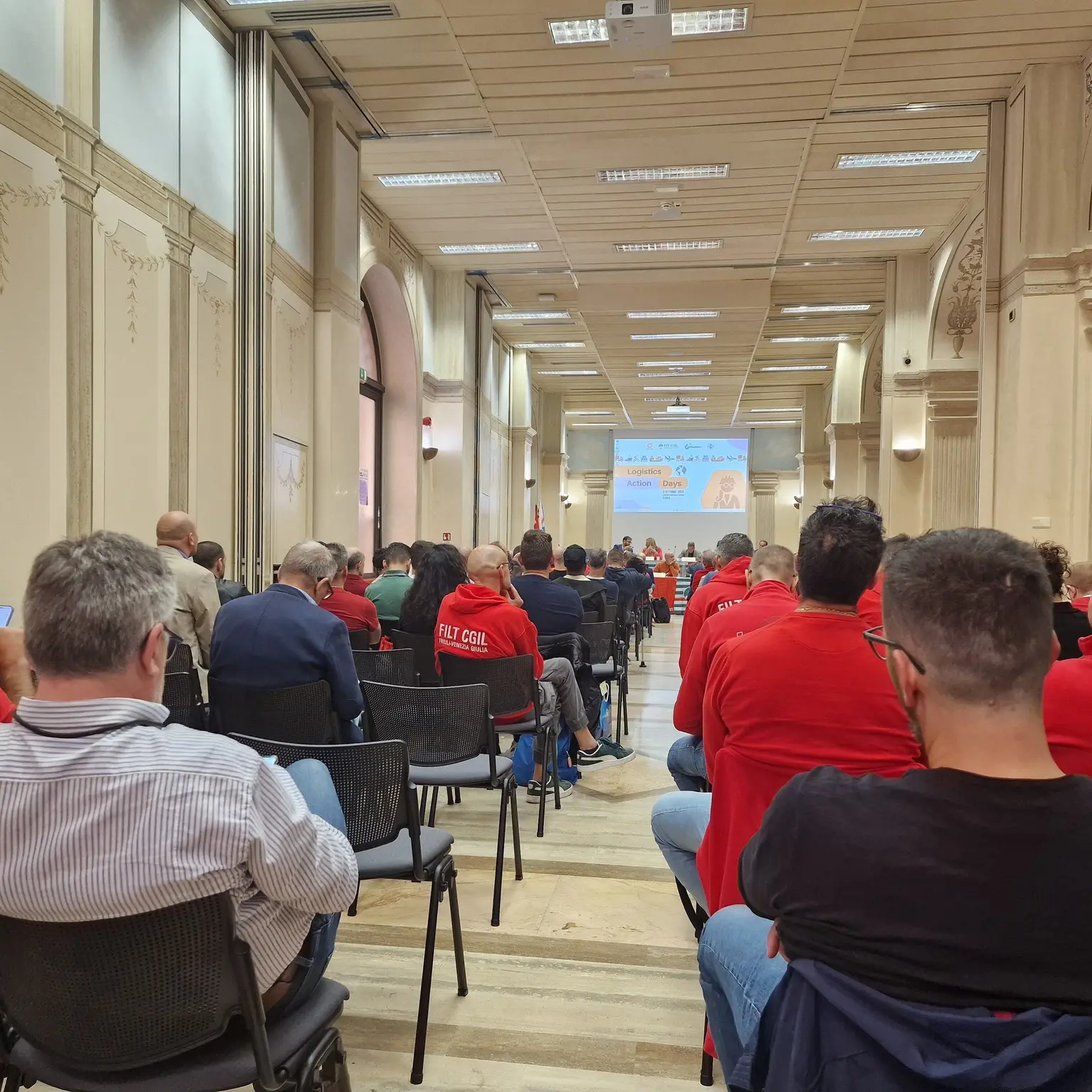 Logistica: le parti sociali ci sono, ora la politica intervenga su appalti e subappalti
