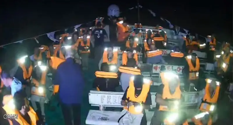 Attaccata la Freedom flotilla, rapiti medici e volontari