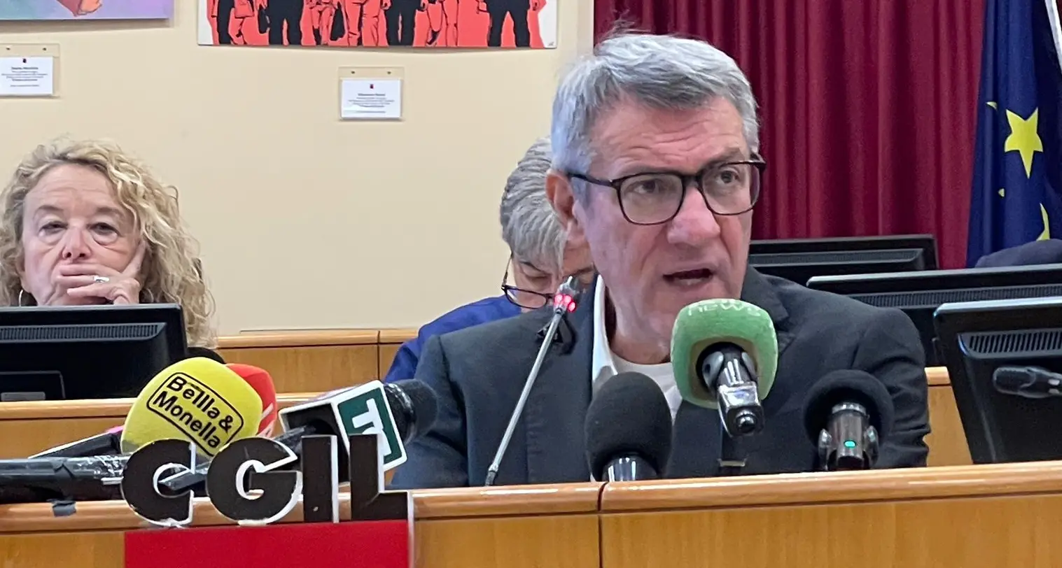 Aumentare i salari e redistribuire i profitti: ecco la manovra Cgil
