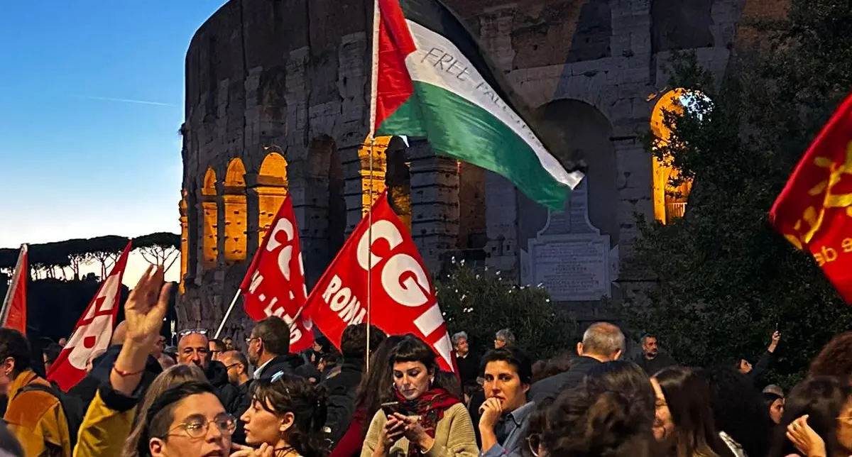 Piazze piene in molte città in solidarietà con la Freedom Flotilla Coalition