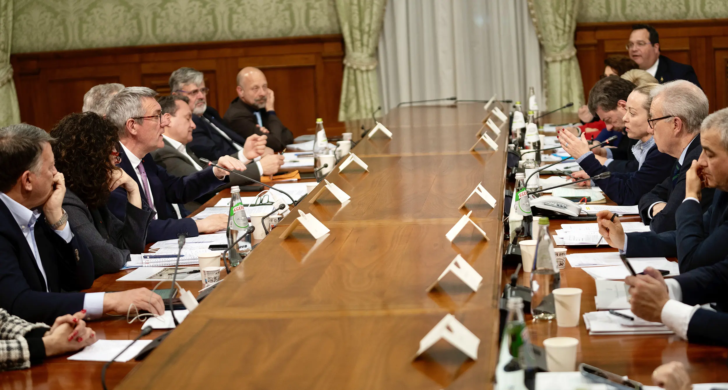 Sindacati-governo, la manovra sul tavolo