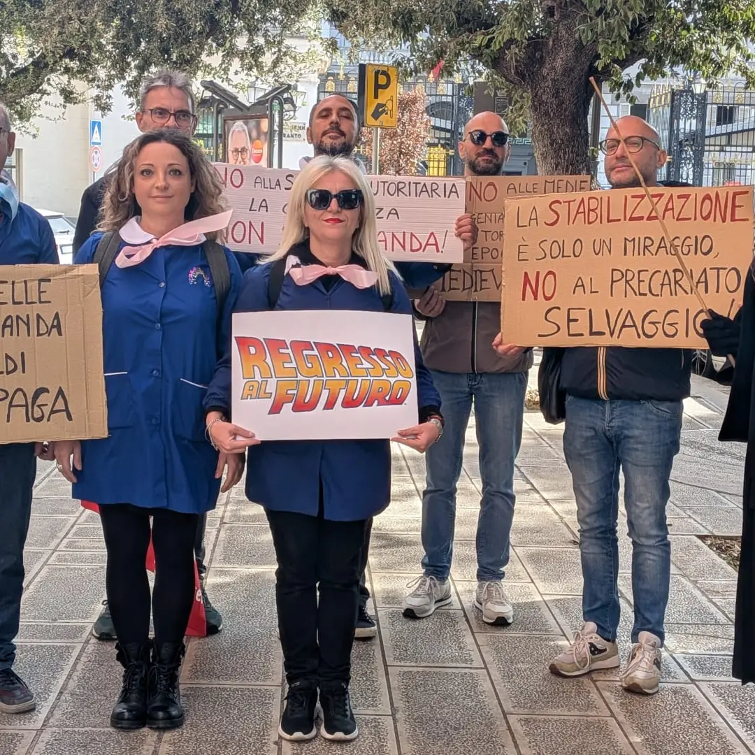 La Flc Cgil di Taranto boccia il ministro Valditara, in città per un evento