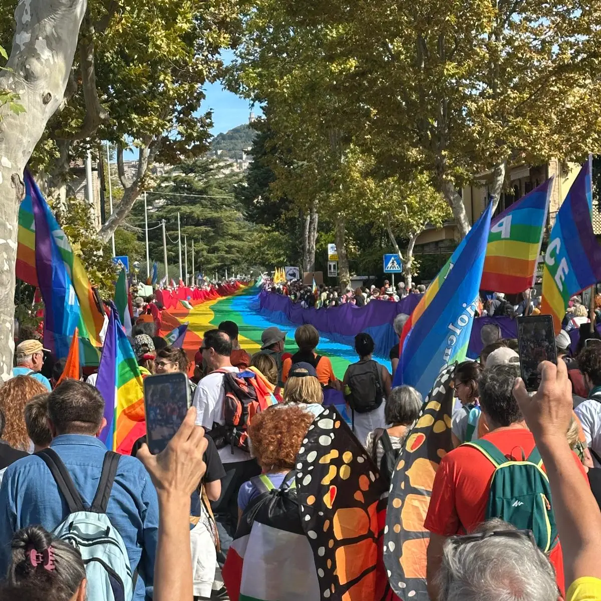 Da Perugia ad Assisi, in marcia con la pace nel cuore