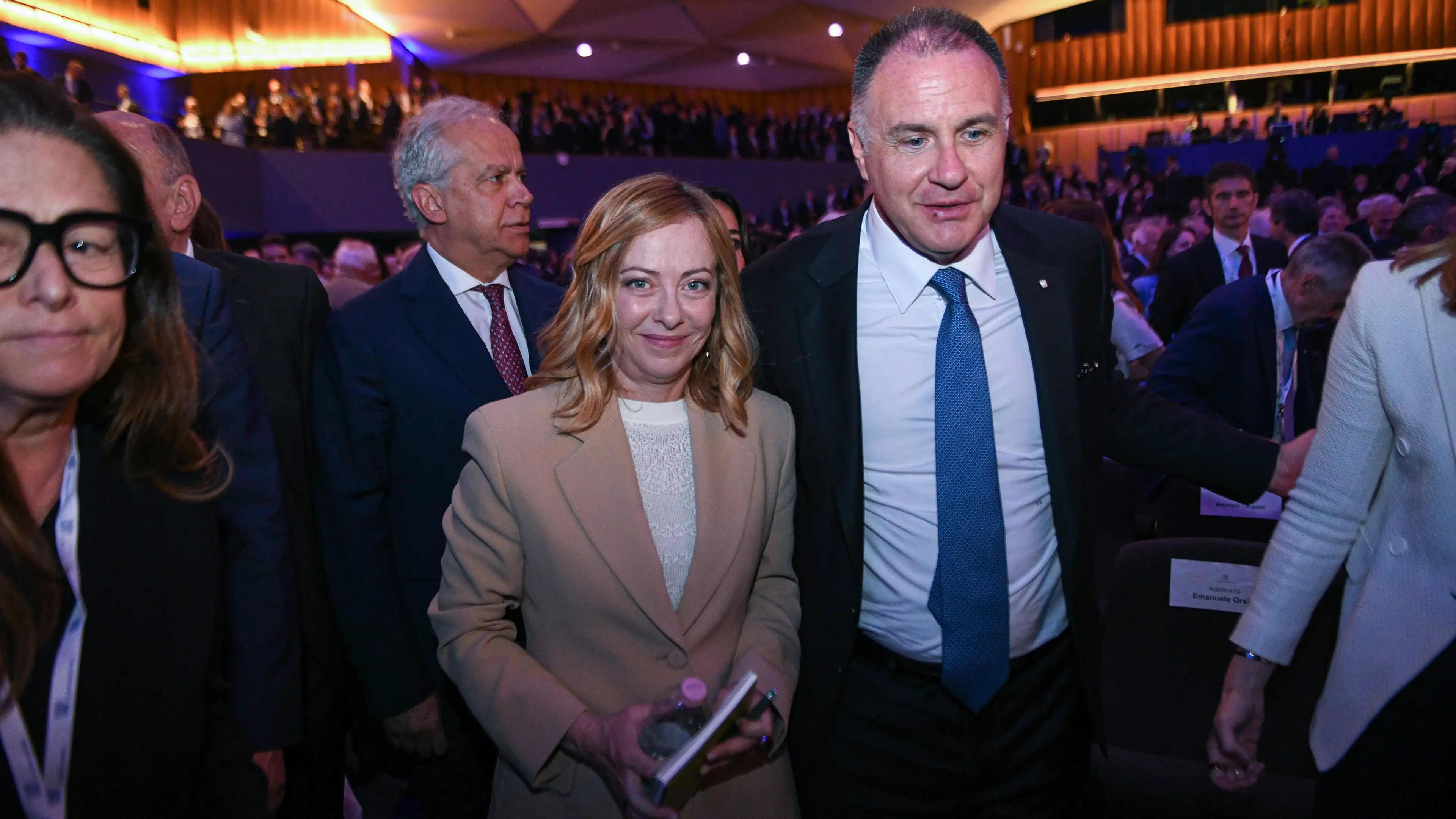 Confindustria-governo, la manovra di traverso