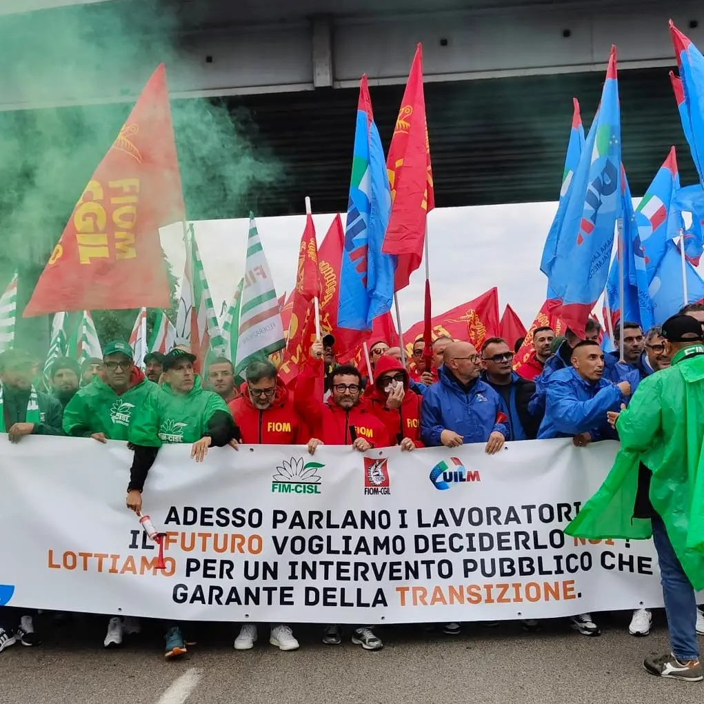Futuro in bilico, nell’ex Ilva è sciopero nazionale