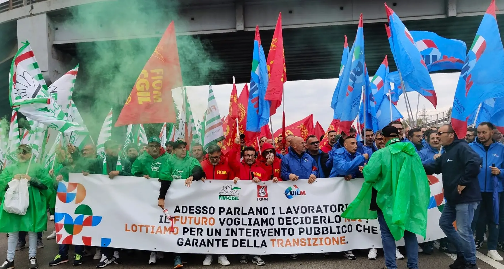Futuro in bilico, nell’ex Ilva è sciopero nazionale