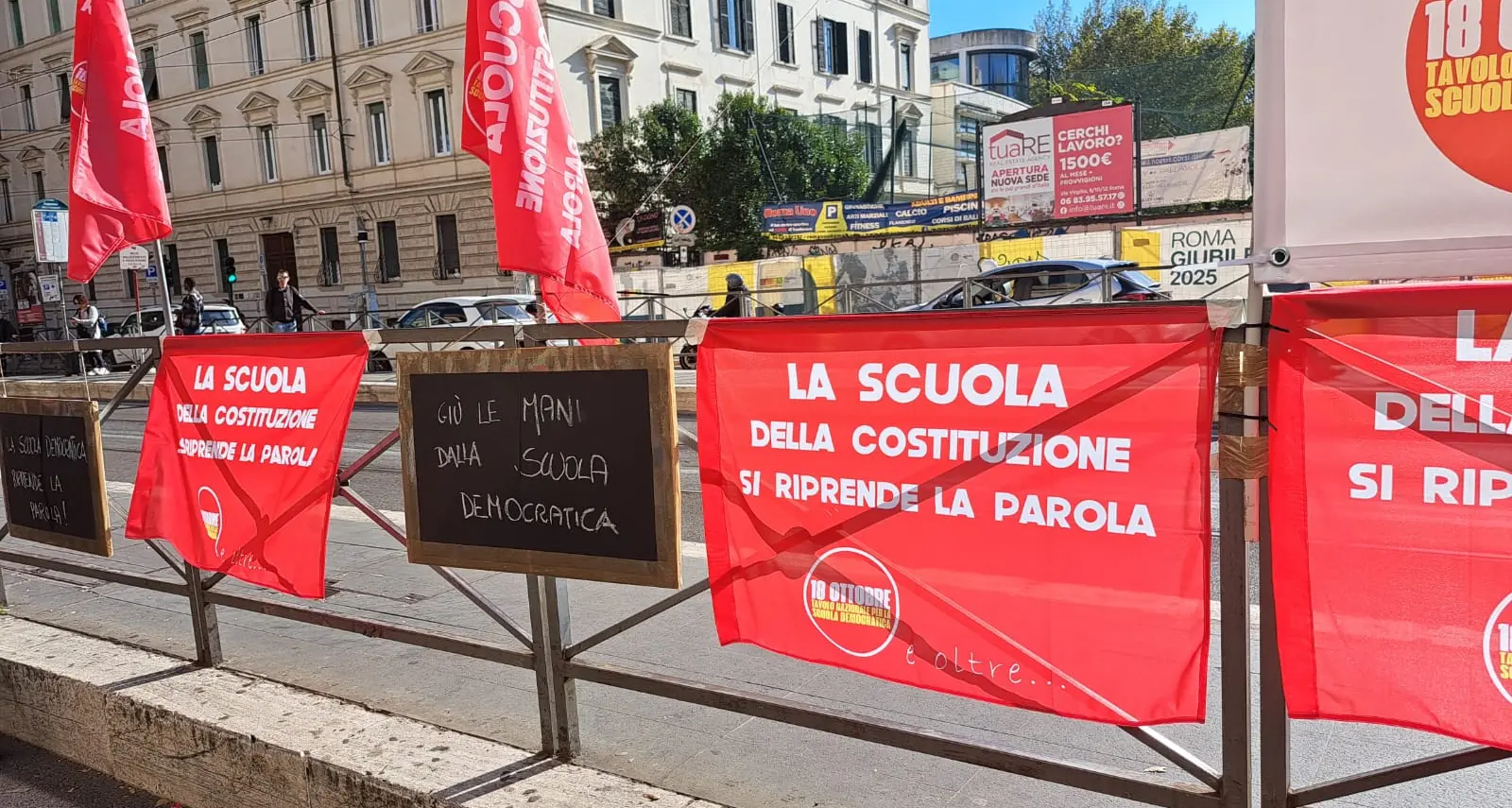 In piazza contro le Indicazioni nazionali: è il giorno della scuola democratica