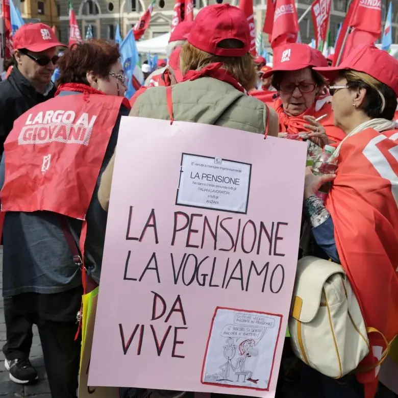 Manovra, Cgil: in pensione sempre più tardi, fino a 46 anni e tre mesi nel 2035