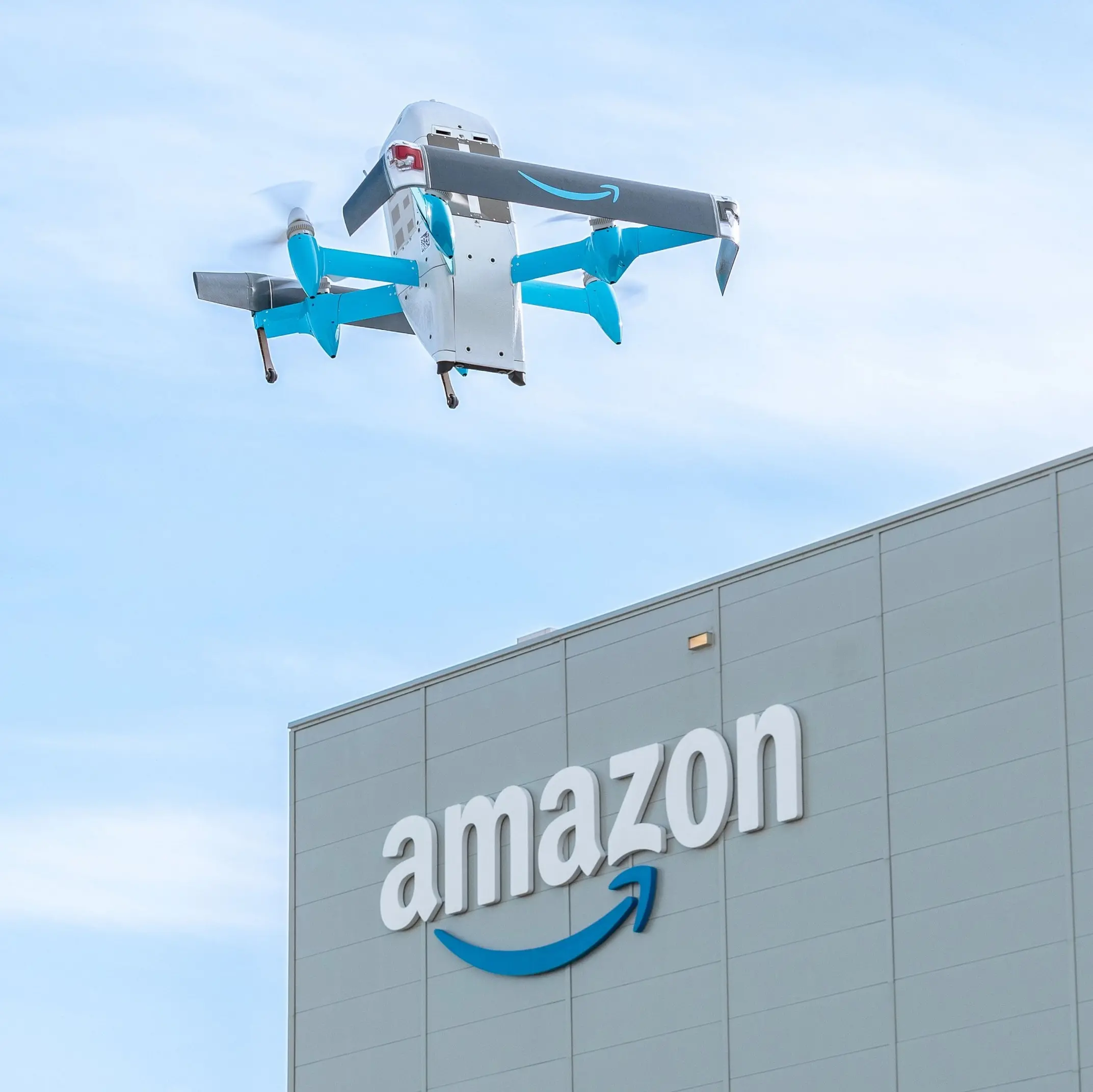 Amazon, “più robot che umani”