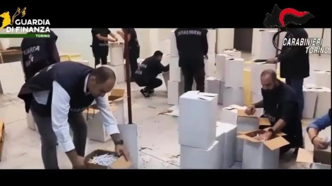 Contrabbando a Torino, Cgil: città del lavoro senza dignità?