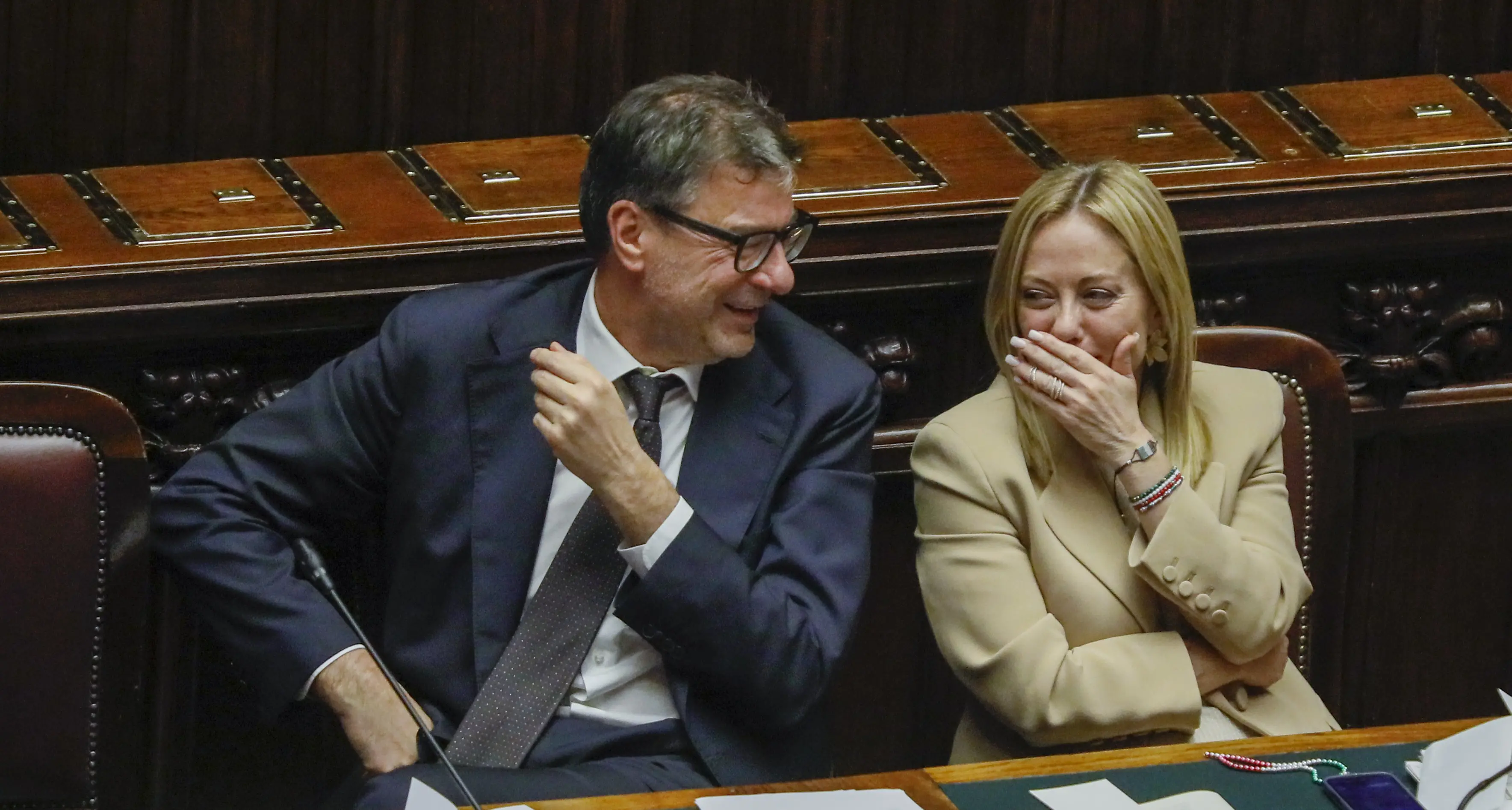 Manovra: tagli ai Caf, a pagare sono i cittadini