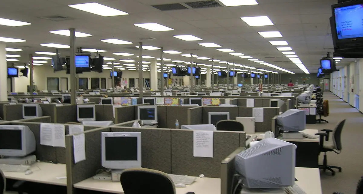 Telecontact, sindacati: No alla svendita