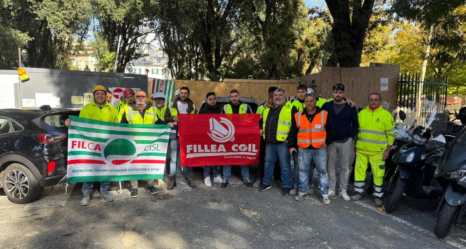 Metropolitana Genova, edili senza stipendio. È sciopero