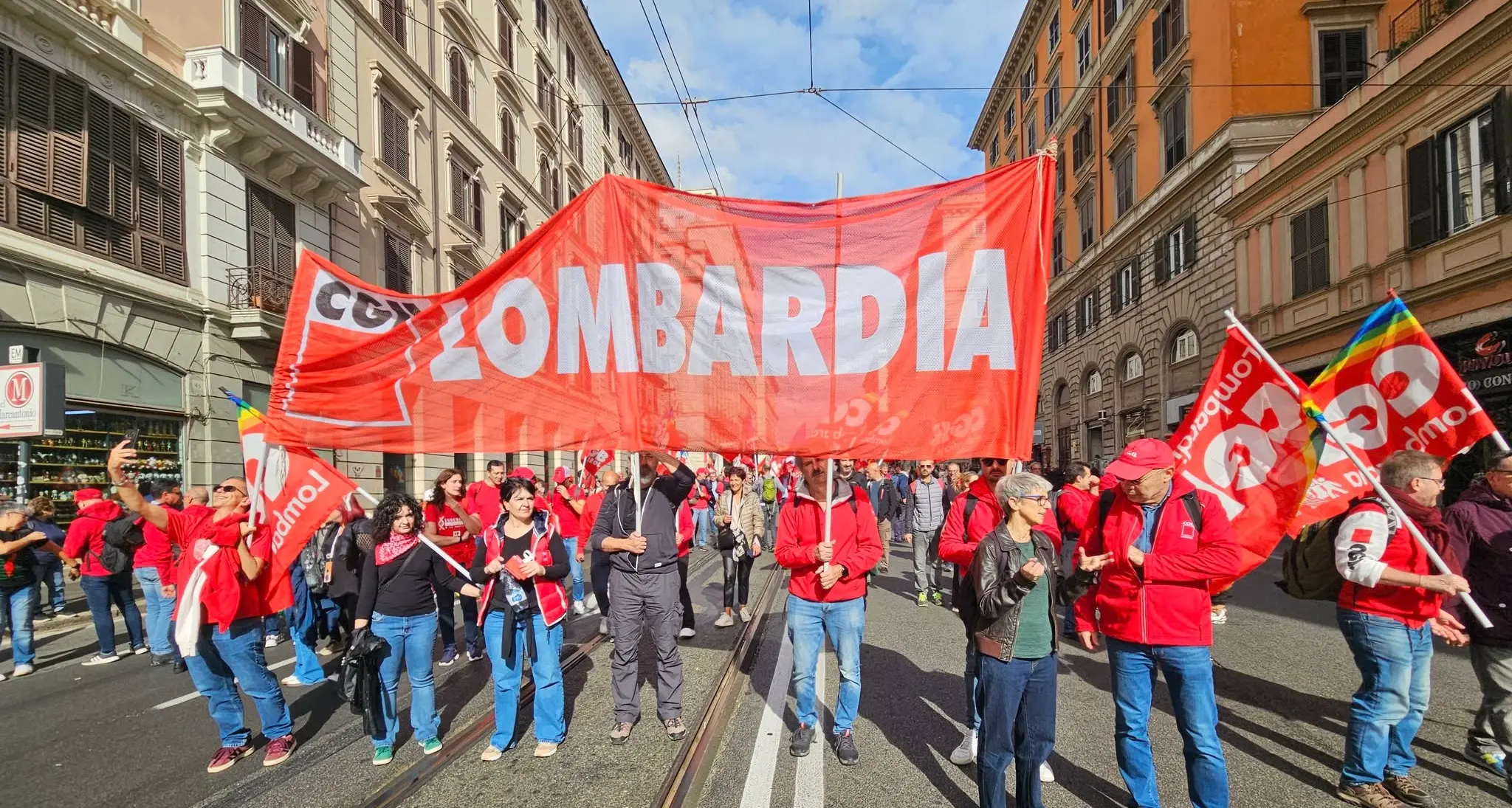 La denuncia di Cgil, Fp, Spi Lombardia: “Il ruolo della Regione nello smantellamento del servizio sanitario nazionale”