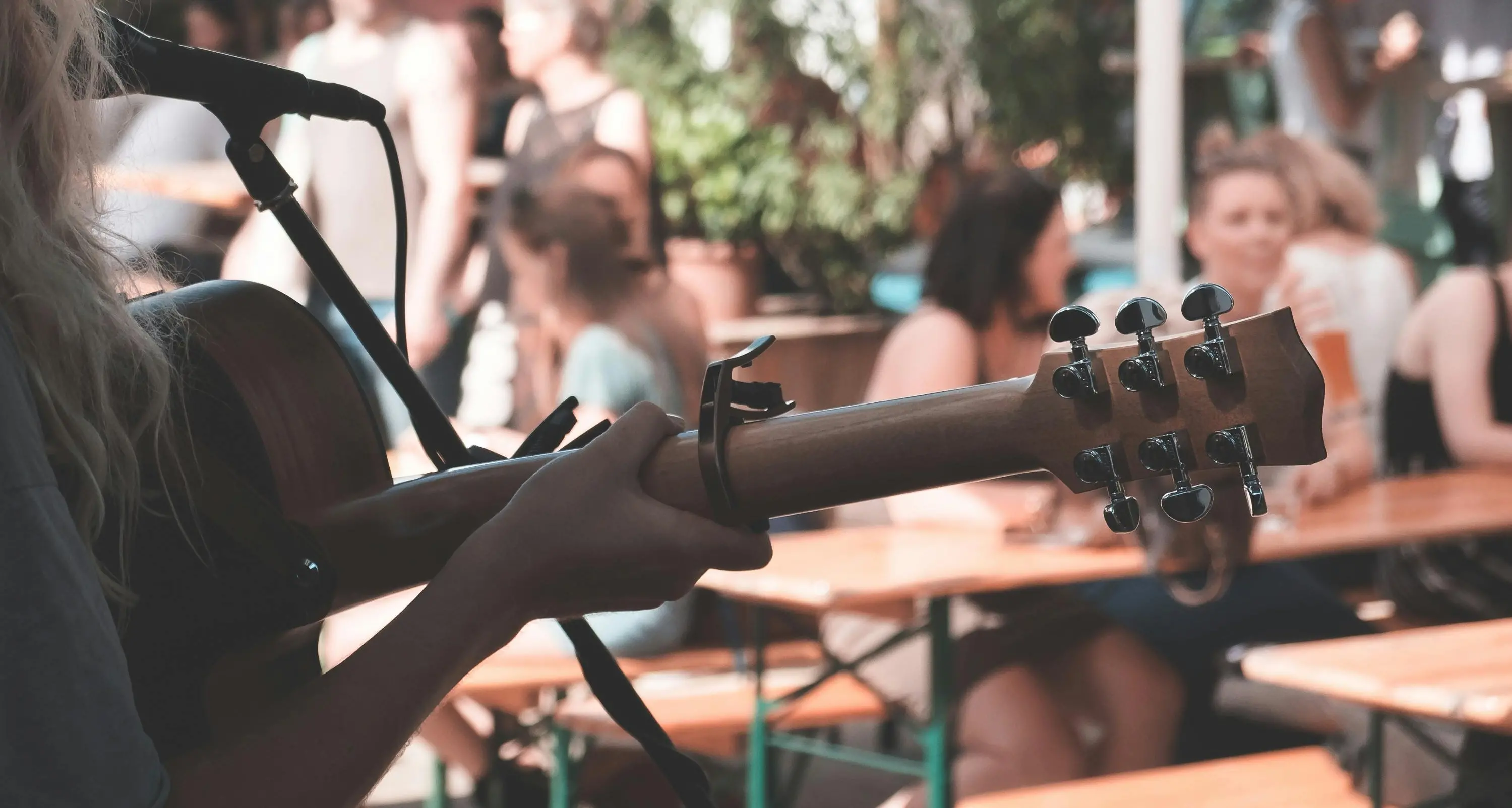 Cantantessa o cantautrice? Il gender gap nella musica d’autore