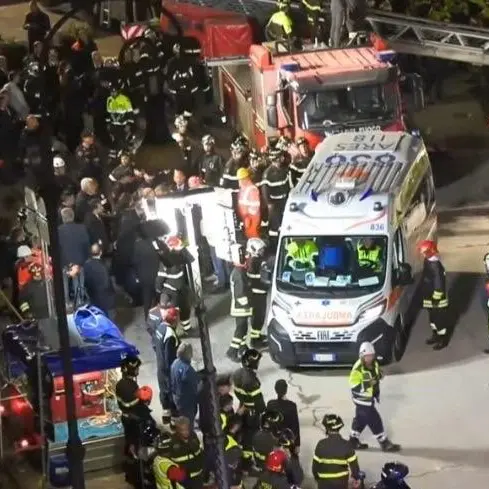 Roma, morto l’operaio estratto dalle macerie della Torre dei Conti