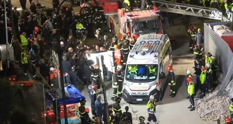 Roma, morto l’operaio estratto dalle macerie della Torre dei Conti