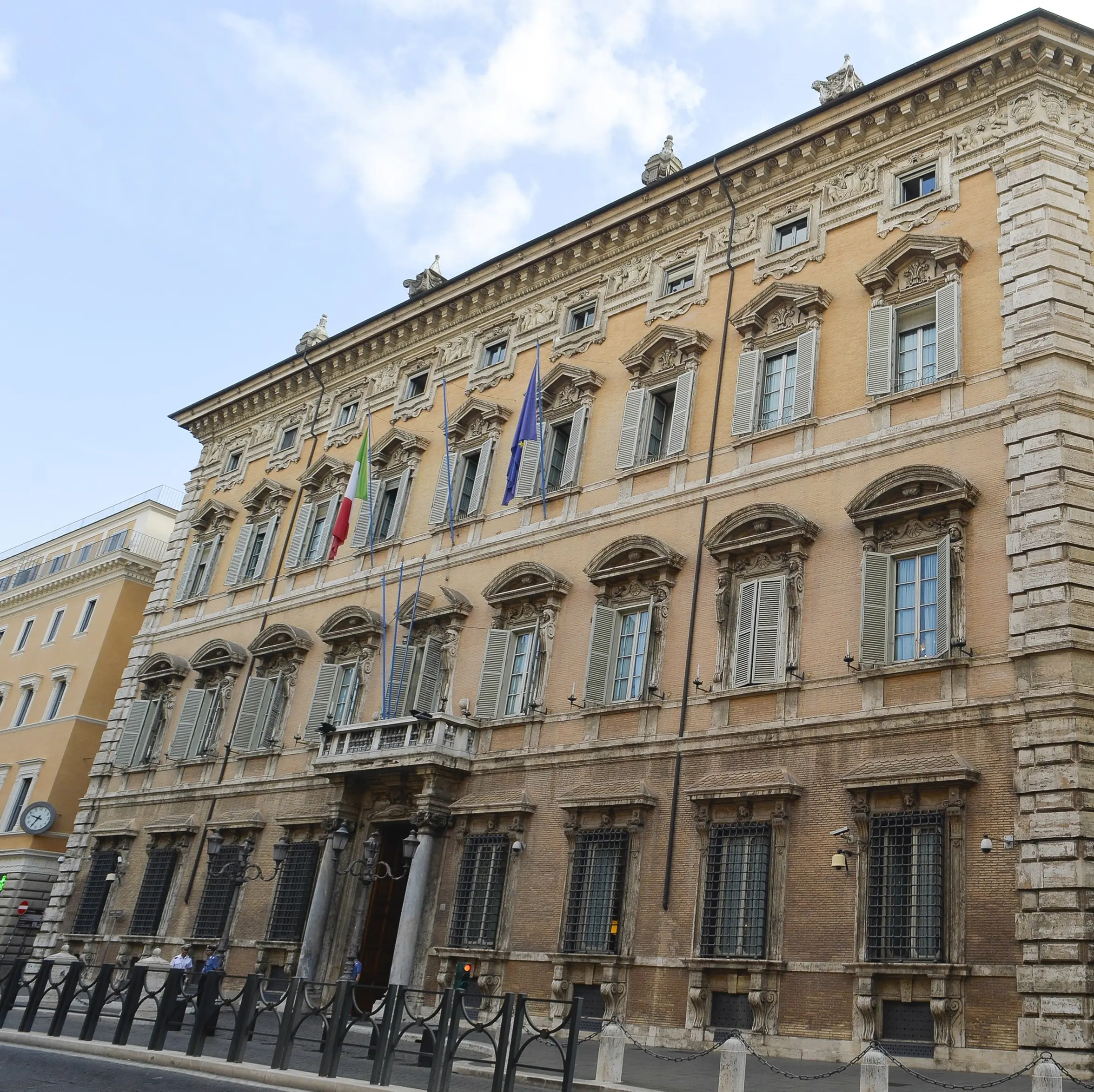 Cgil: “Una finanziaria ingiusta, va cambiata”